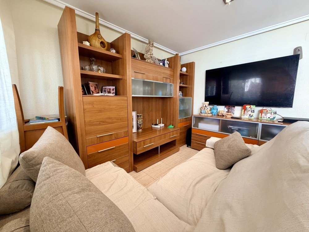 Resale - 2 Bedroom 1 Bathroom Penthouse in Torrevieja - Costa Blanca  - Alicante