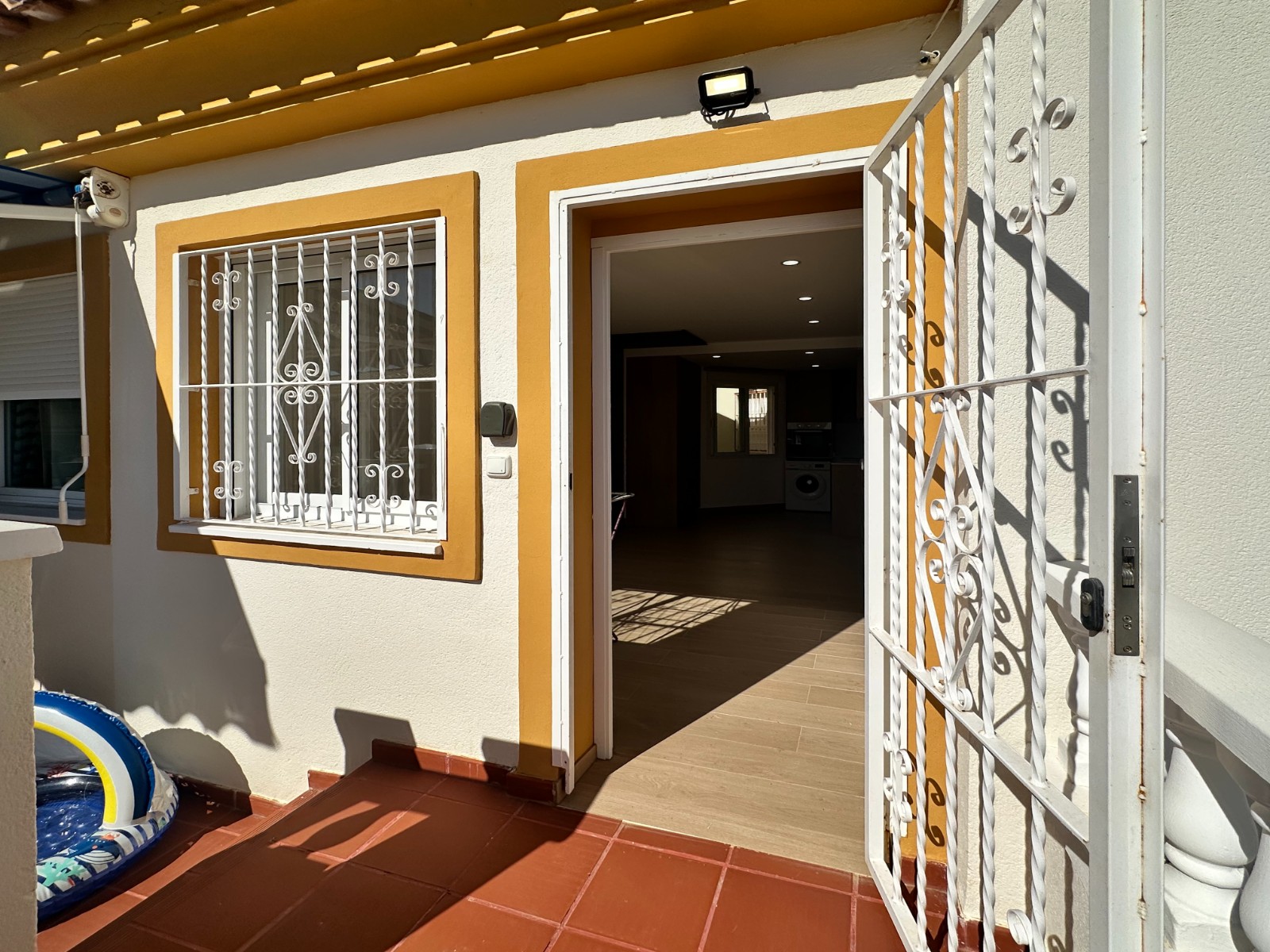 Resale - 2 Bedroom 1 Bathroom Apartment in Orihuela Costa - Costa Blanca  - Alicante