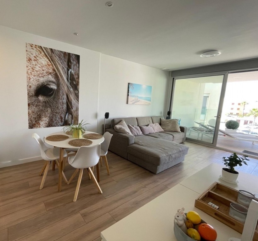 Resale - 2 Bedroom 2 Bathroom Apartment in Villamartin - Costa Blanca  - Alicante