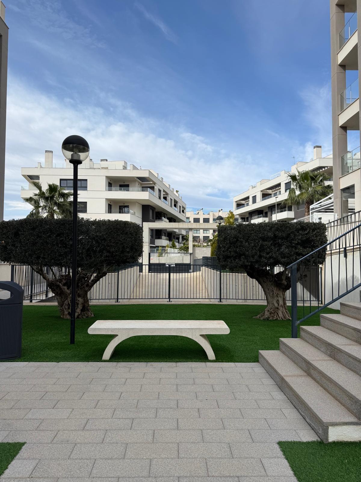 Resale - 2 Bedroom 2 Bathroom Apartment in Orihuela Costa - Las Filipinas  - Alicante