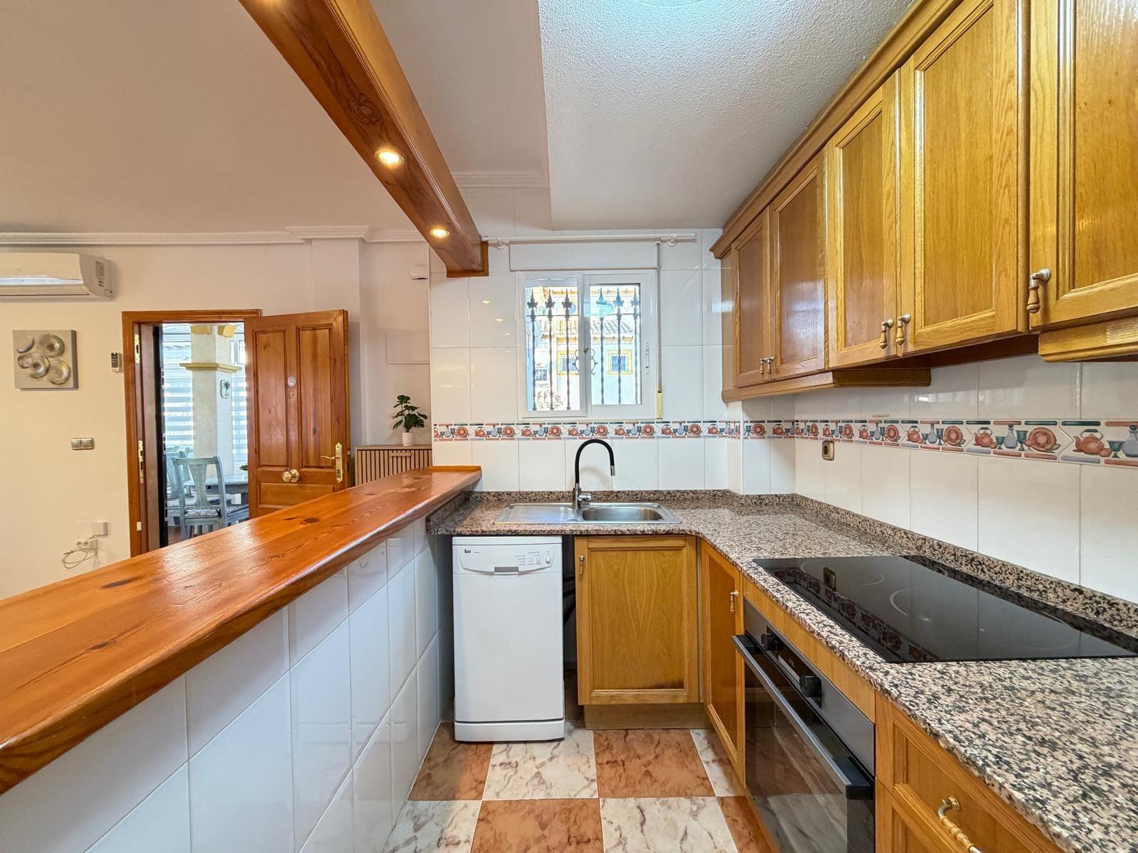 Resale - 2 Bedroom 2 Bathroom Town House in Orihuela Costa - Las Filipinas  - Alicante