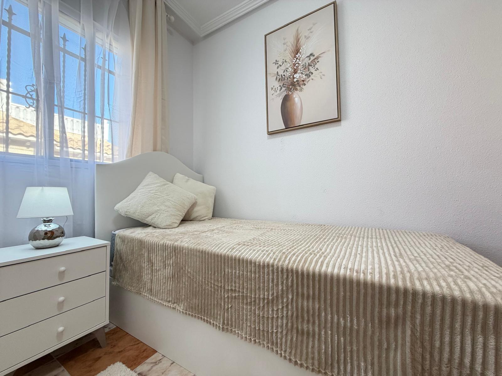Resale - 2 Bedroom 2 Bathroom Town House in Orihuela Costa - Las Filipinas  - Alicante