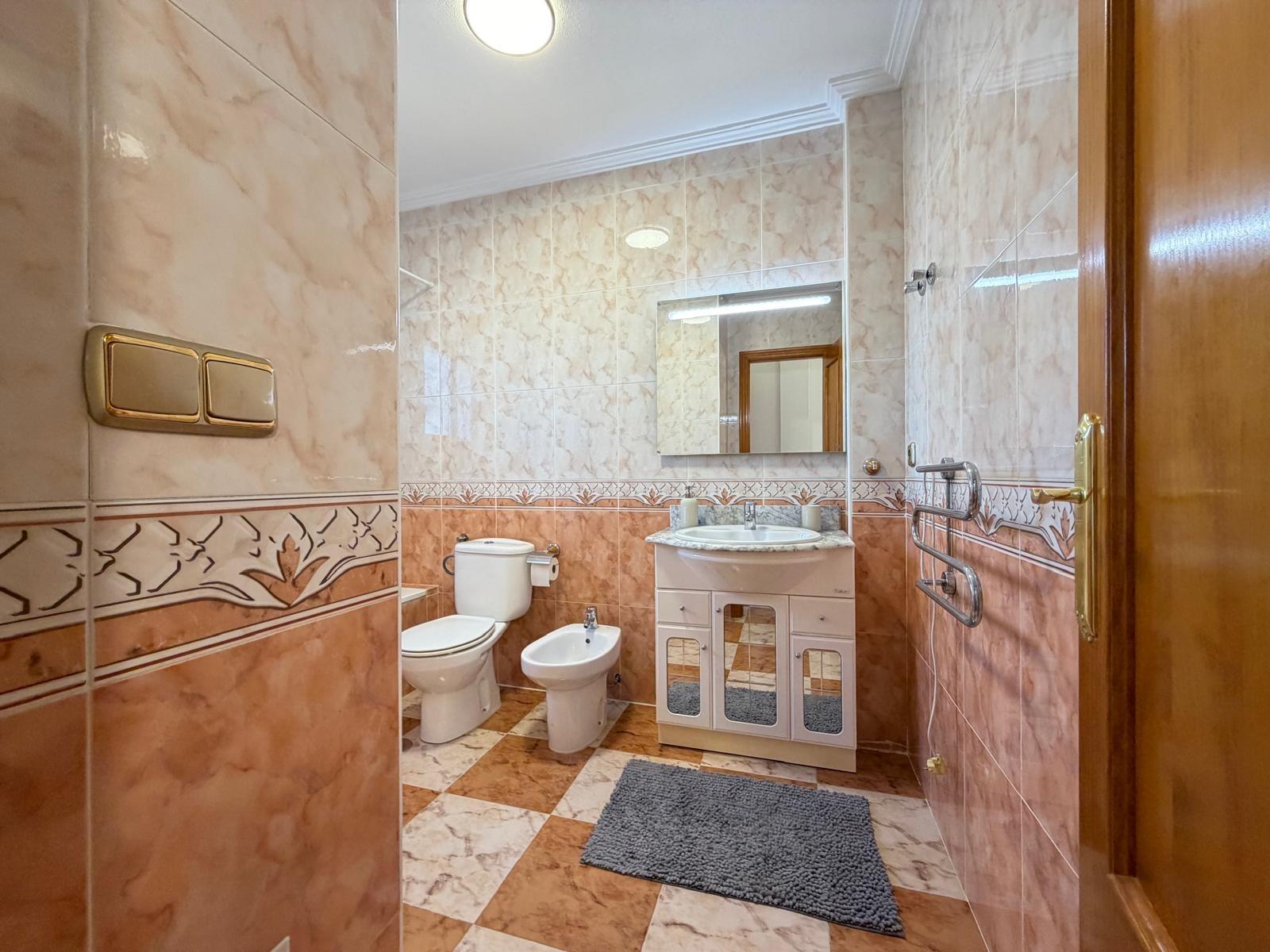 Resale - 2 Bedroom 2 Bathroom Town House in Orihuela Costa - Las Filipinas  - Alicante