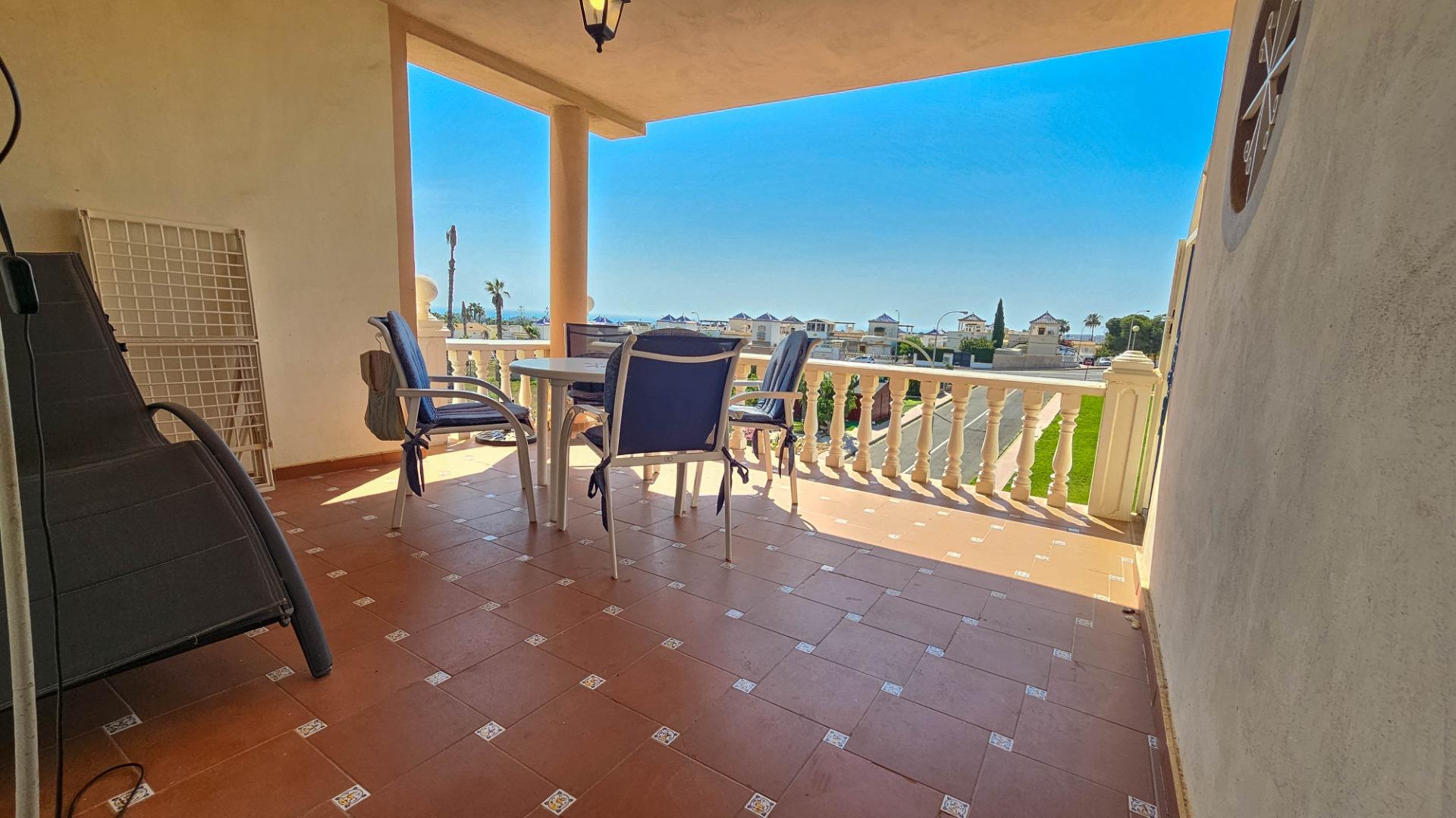 Resale - 2 Bedroom 1 Bathroom Bungalow in Orihuela Costa - Los Altos  - Alicante