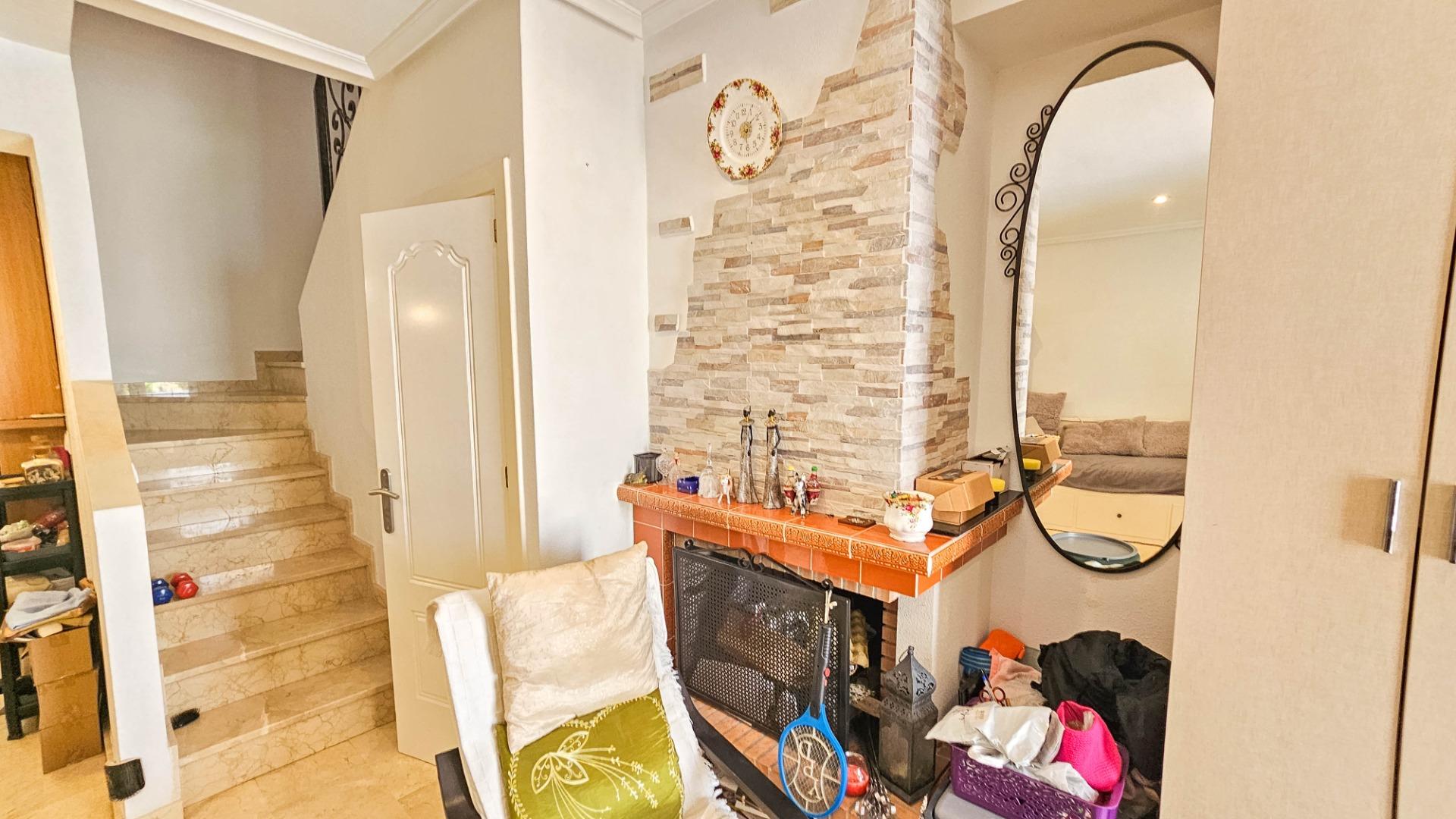 Resale - 2 Bedroom 2 Bathroom Town House in Orihuela Costa - Pau 8  - Alicante