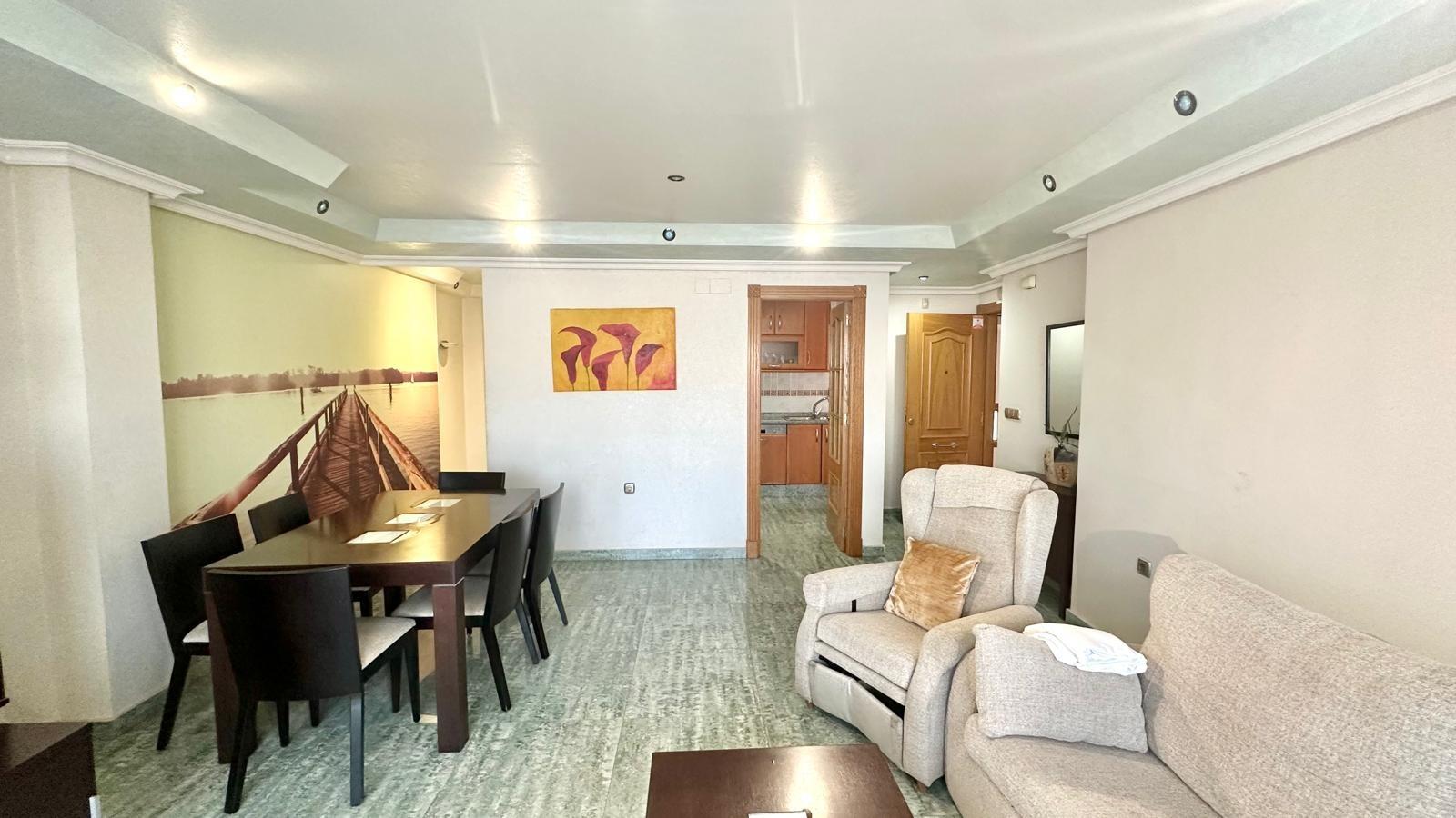 Resale - 2 Bedroom 1 Bathroom Penthouse in Torrevieja - Torrevieja  - Alicante