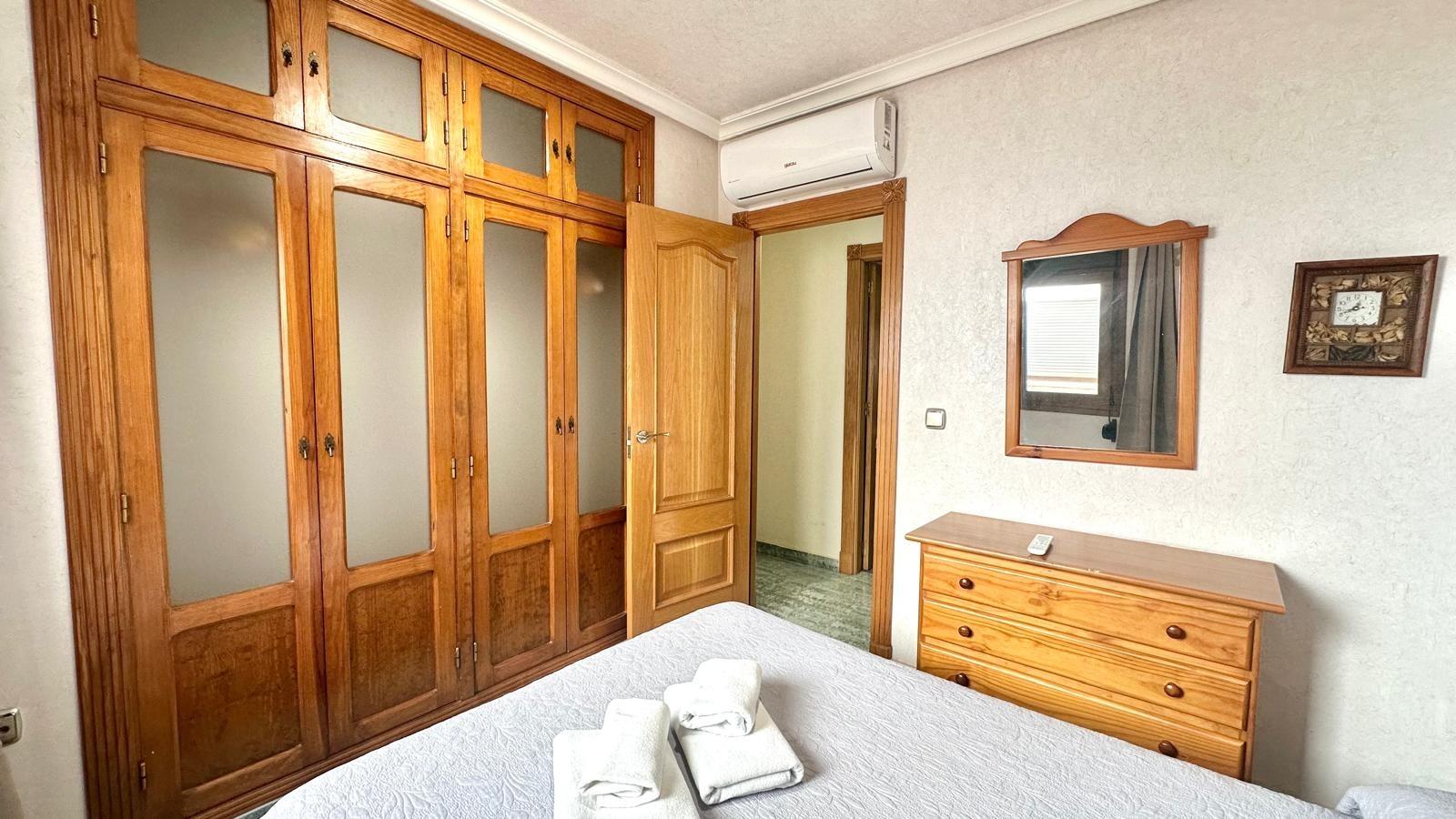 Resale - 2 Bedroom 1 Bathroom Penthouse in Torrevieja - Torrevieja  - Alicante