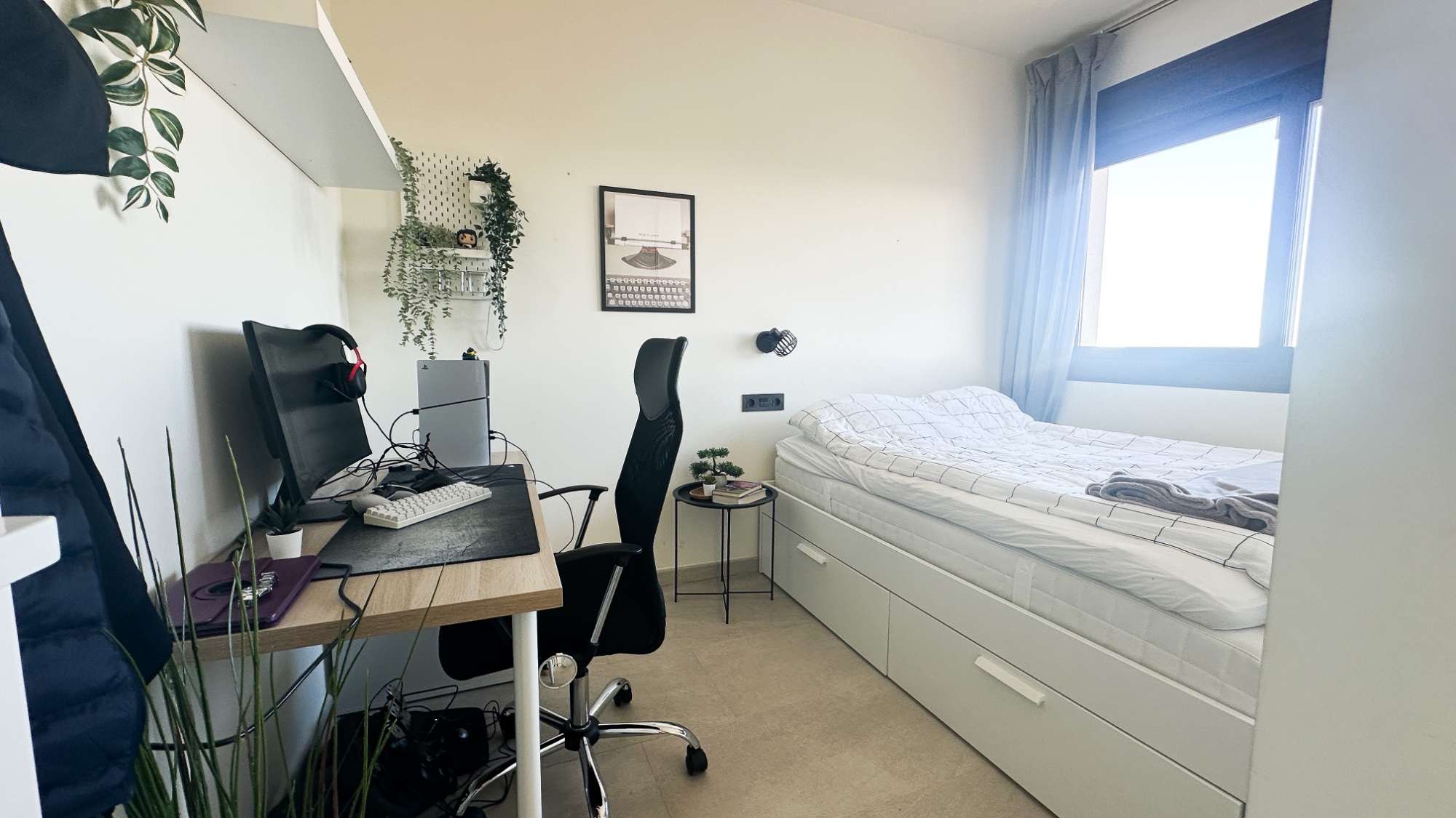 Resale - 3 Bedroom 2 Bathroom Bungalow in Torrevieja - Costa Blanca  - Alicante
