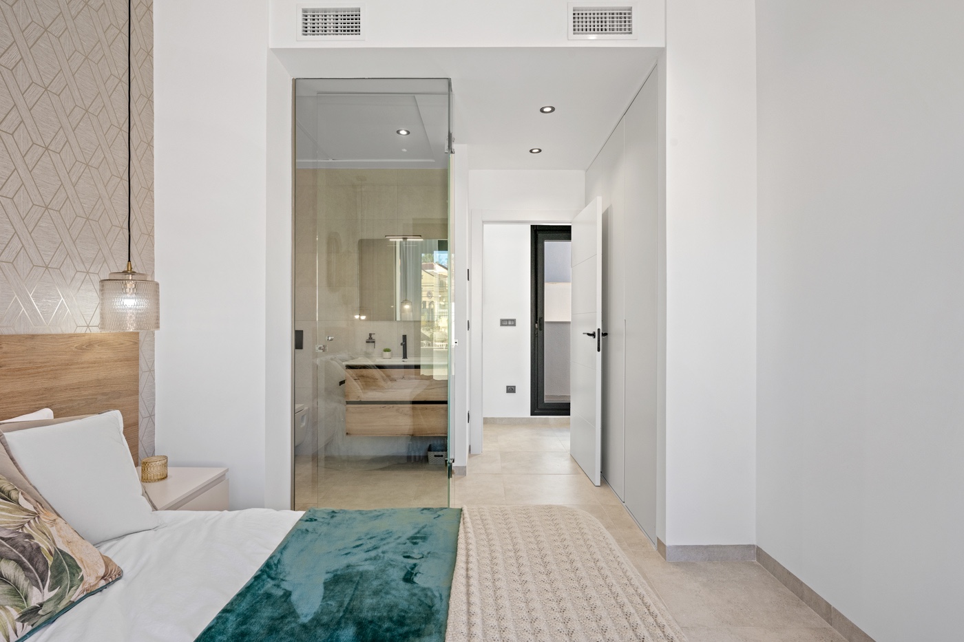 Resale - 3 Bedroom 3 Bathroom Villa in Orihuela Costa - Costa Blanca  - Alicante