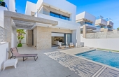 94-71-314-11-673/80041, 3 Bedroom 3 Bathroom Villa in Orihuela Costa