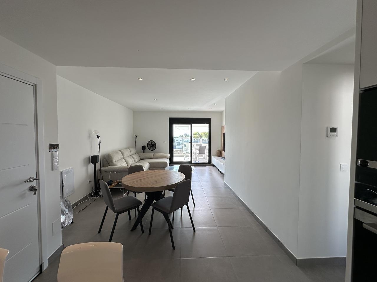 Resale - 2 Bedroom 2 Bathroom Penthouse in Orihuela Costa - Villamartín-las Filipinas  - Alicante