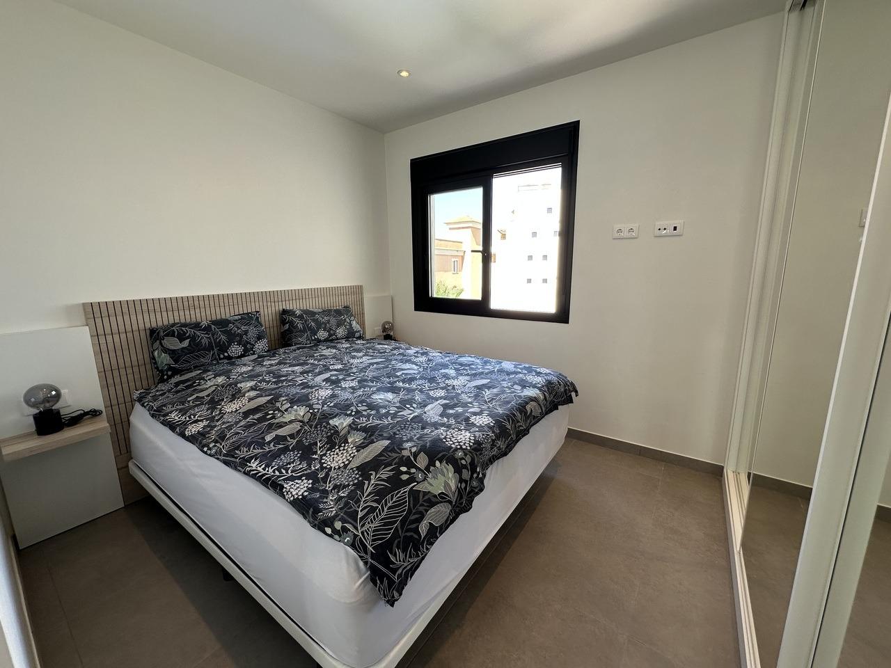 Resale - 2 Bedroom 2 Bathroom Penthouse in Orihuela Costa - Villamartín-las Filipinas  - Alicante