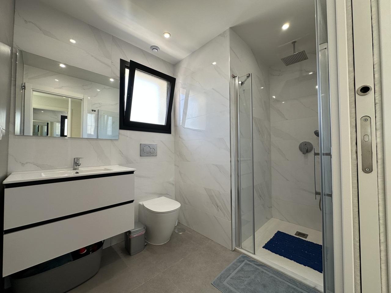 Resale - 2 Bedroom 2 Bathroom Penthouse in Orihuela Costa - Villamartín-las Filipinas  - Alicante