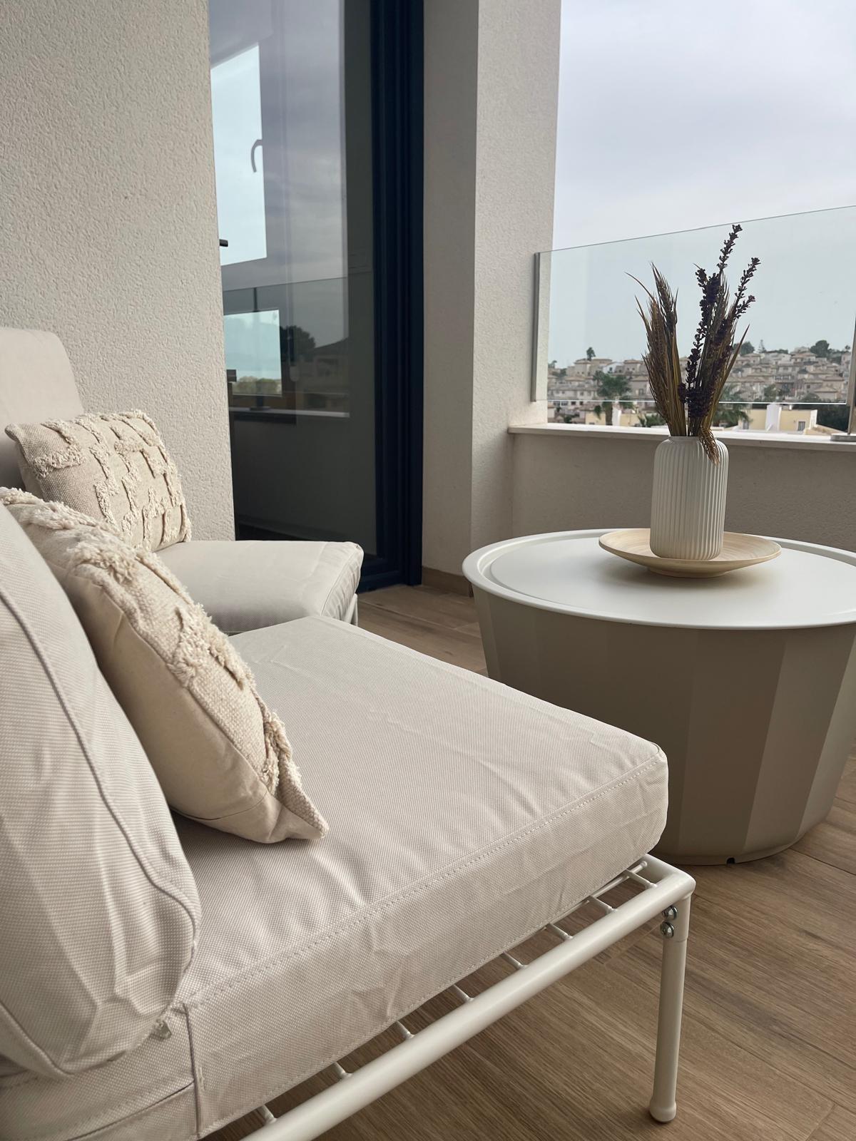 Resale - 2 Bedroom 2 Bathroom Penthouse in Orihuela Costa - Las Filipinas  - Alicante