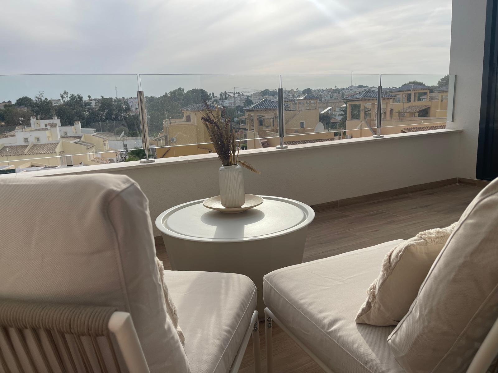 Resale - 2 Bedroom 2 Bathroom Penthouse in Orihuela Costa - Las Filipinas  - Alicante