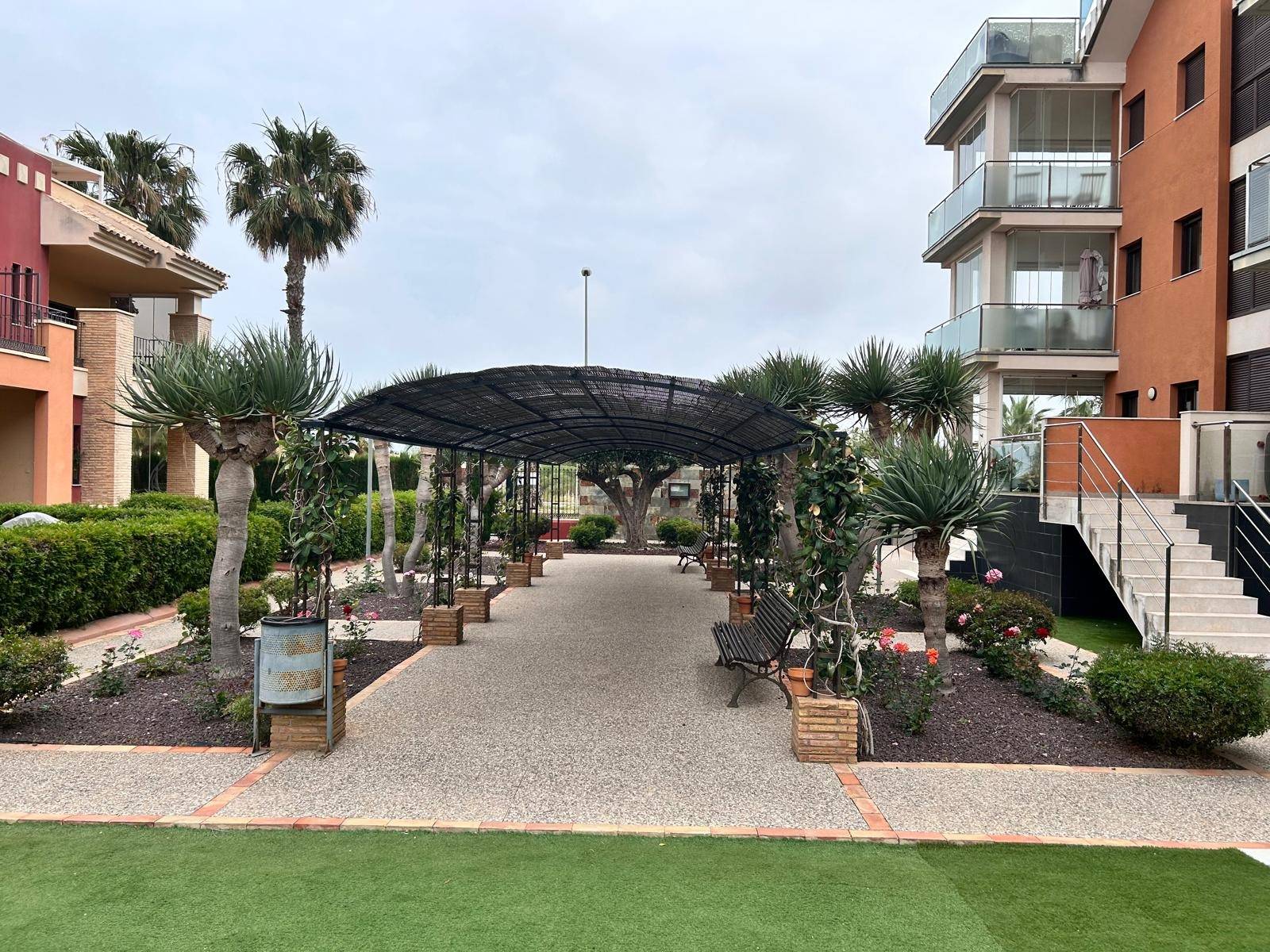 Resale - 2 Bedroom 2 Bathroom Apartment in Orihuela Costa - Lomas De Cabo Roig  - Alicante
