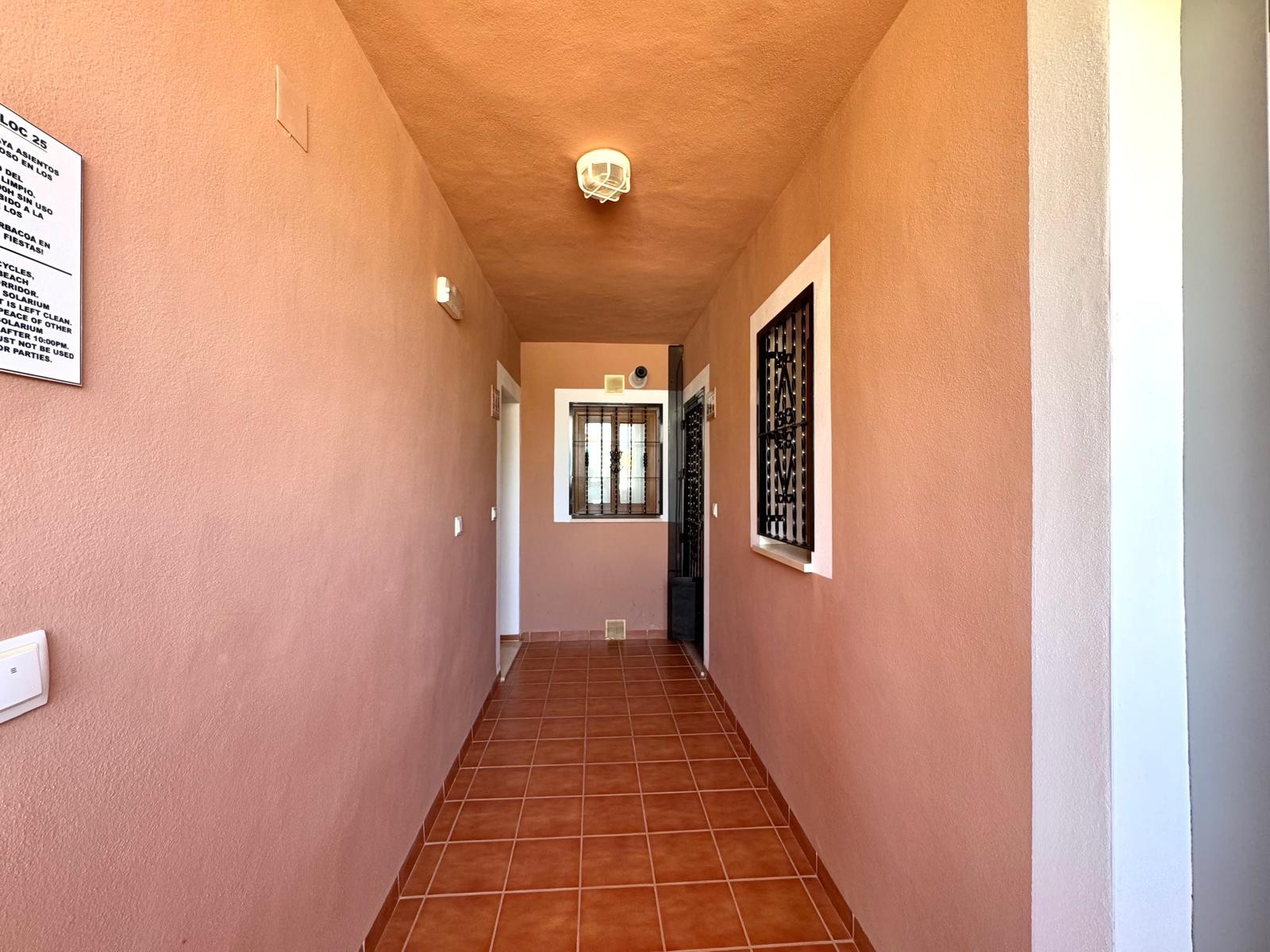 Resale - 2 Bedroom 2 Bathroom Apartment in Orihuela Costa - Costa Blanca  - Alicante