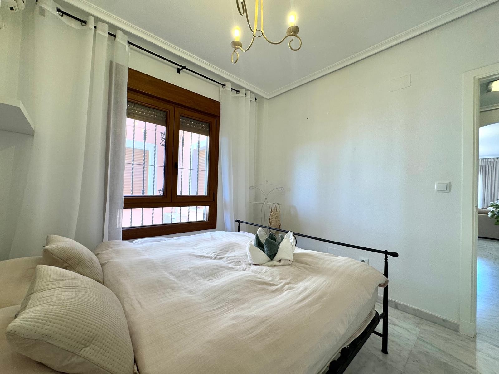 Resale - 2 Bedroom 2 Bathroom Apartment in Orihuela Costa - Costa Blanca  - Alicante