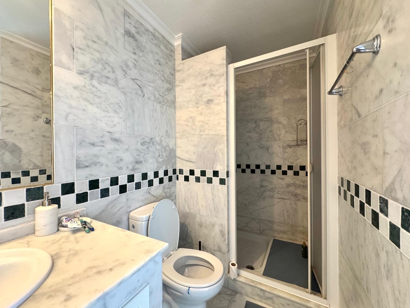 Resale - 2 Bedroom 2 Bathroom Apartment in Orihuela Costa - Costa Blanca  - Alicante