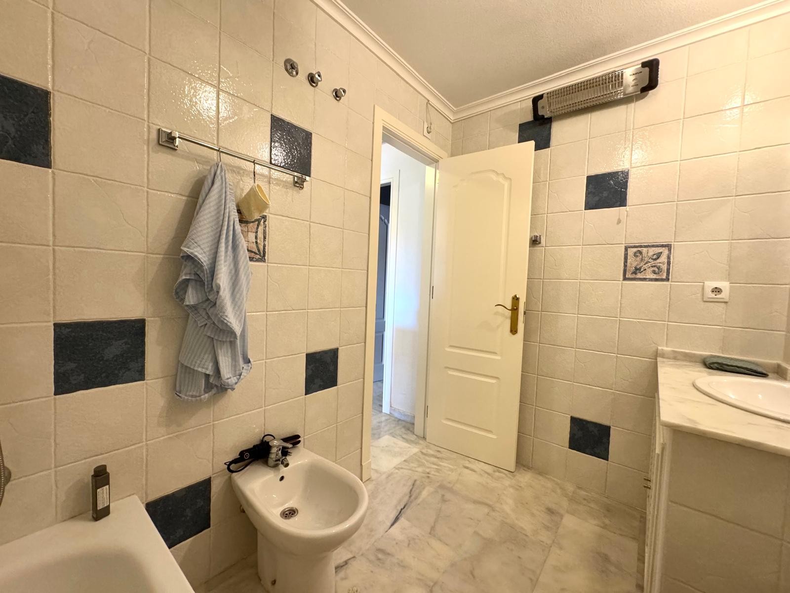 Resale - 2 Bedroom 2 Bathroom Apartment in Orihuela Costa - Costa Blanca  - Alicante