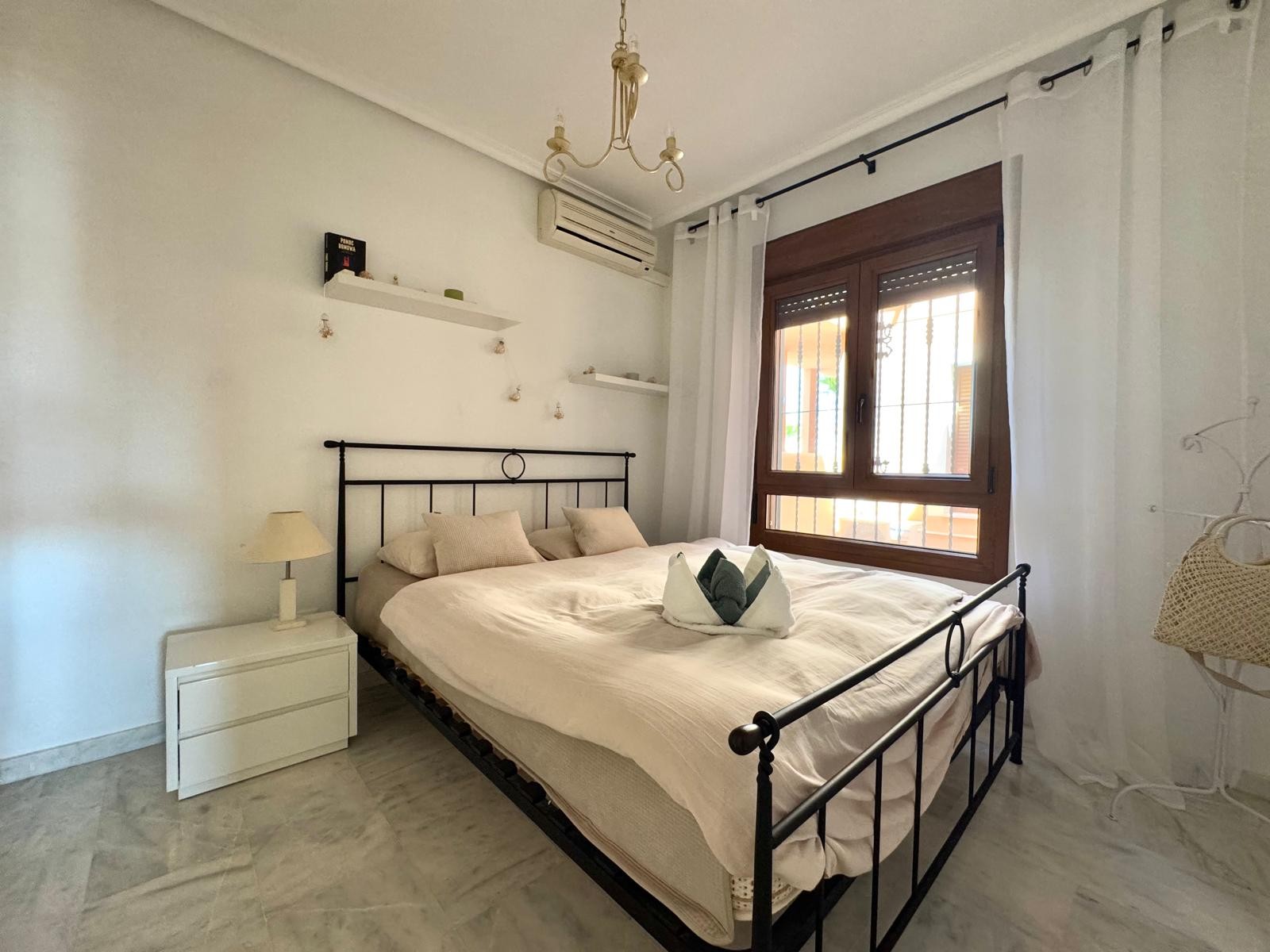 Resale - 2 Bedroom 2 Bathroom Apartment in Orihuela Costa - Costa Blanca  - Alicante