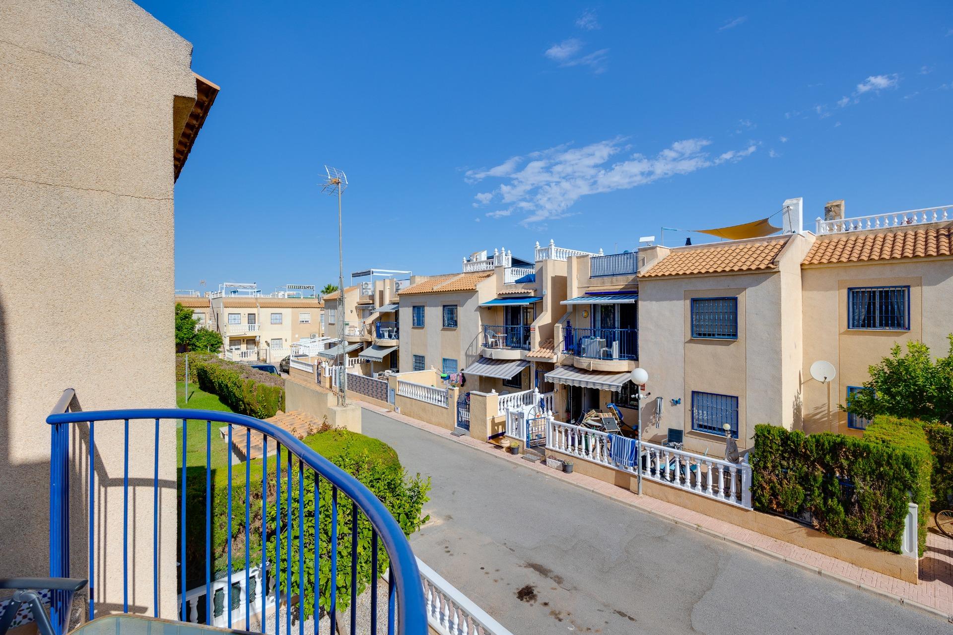 Resale - 2 Bedroom 1 Bathroom Bungalow in Torrevieja - El Chaparral  - Alicante