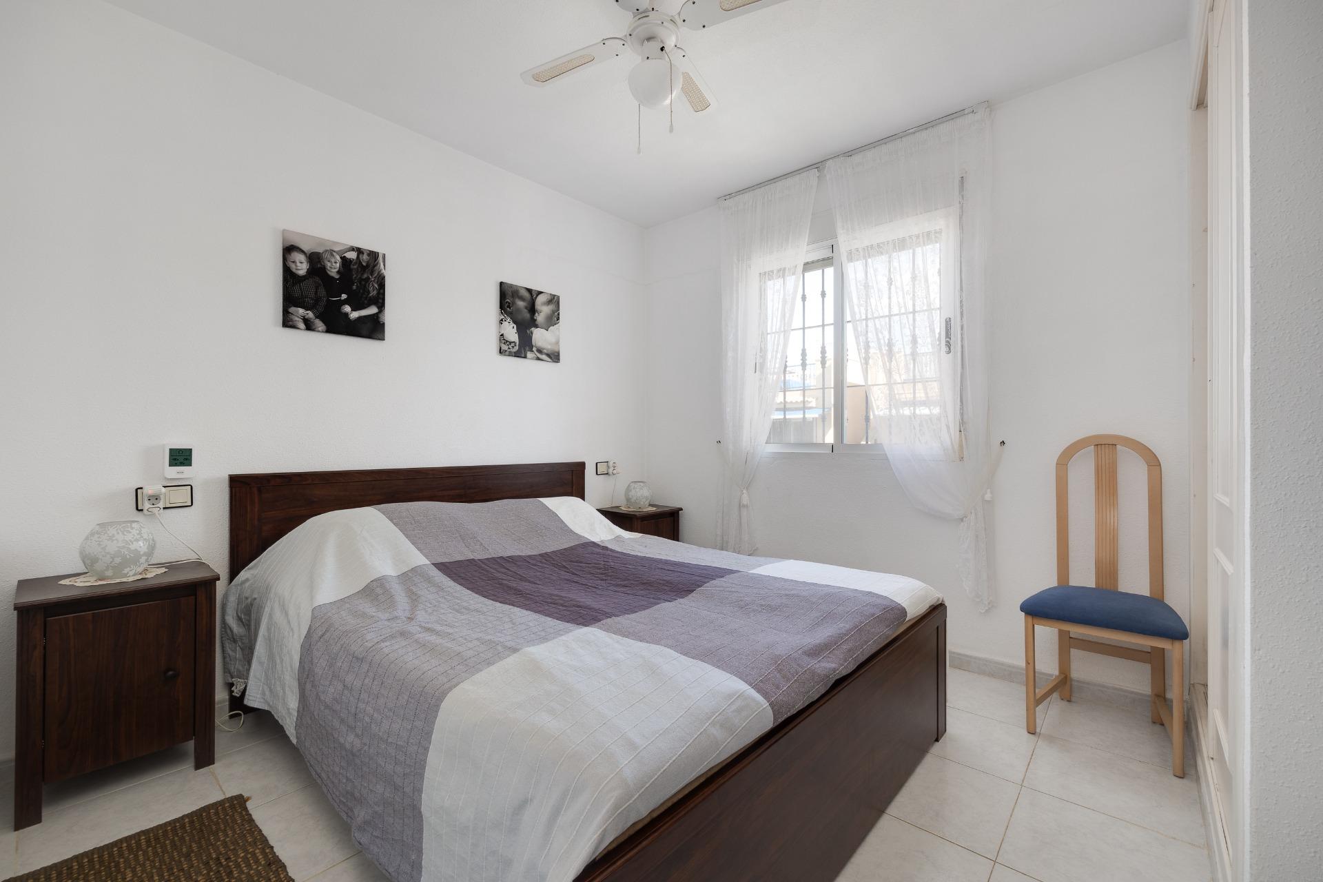 Resale - 2 Bedroom 1 Bathroom Bungalow in Torrevieja - El Chaparral  - Alicante