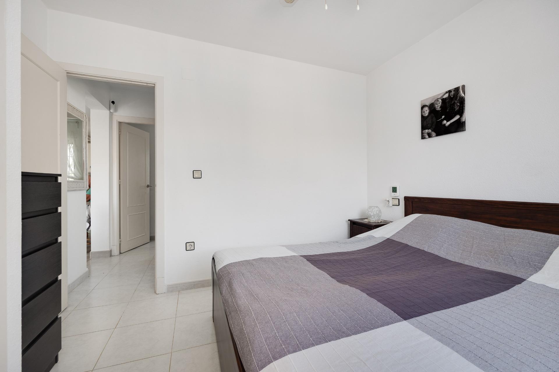 Resale - 2 Bedroom 1 Bathroom Bungalow in Torrevieja - El Chaparral  - Alicante