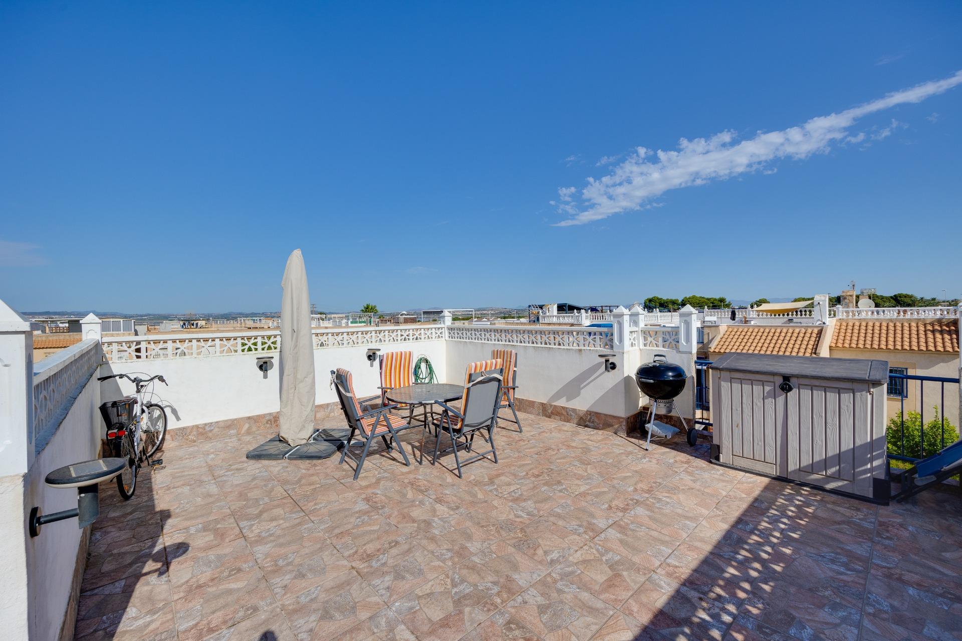 Resale - 2 Bedroom 1 Bathroom Bungalow in Torrevieja - El Chaparral  - Alicante