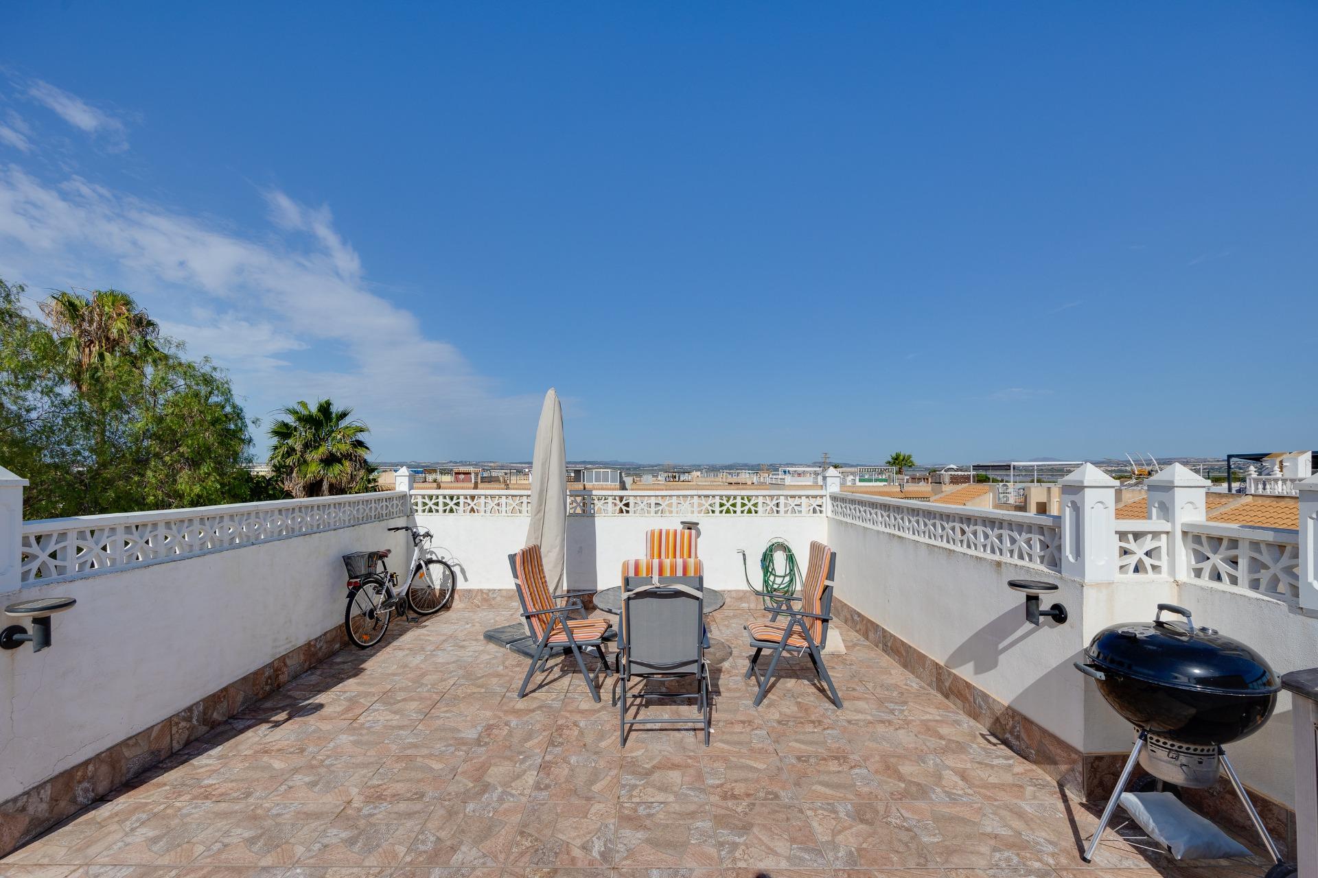 Resale - 2 Bedroom 1 Bathroom Bungalow in Torrevieja - El Chaparral  - Alicante