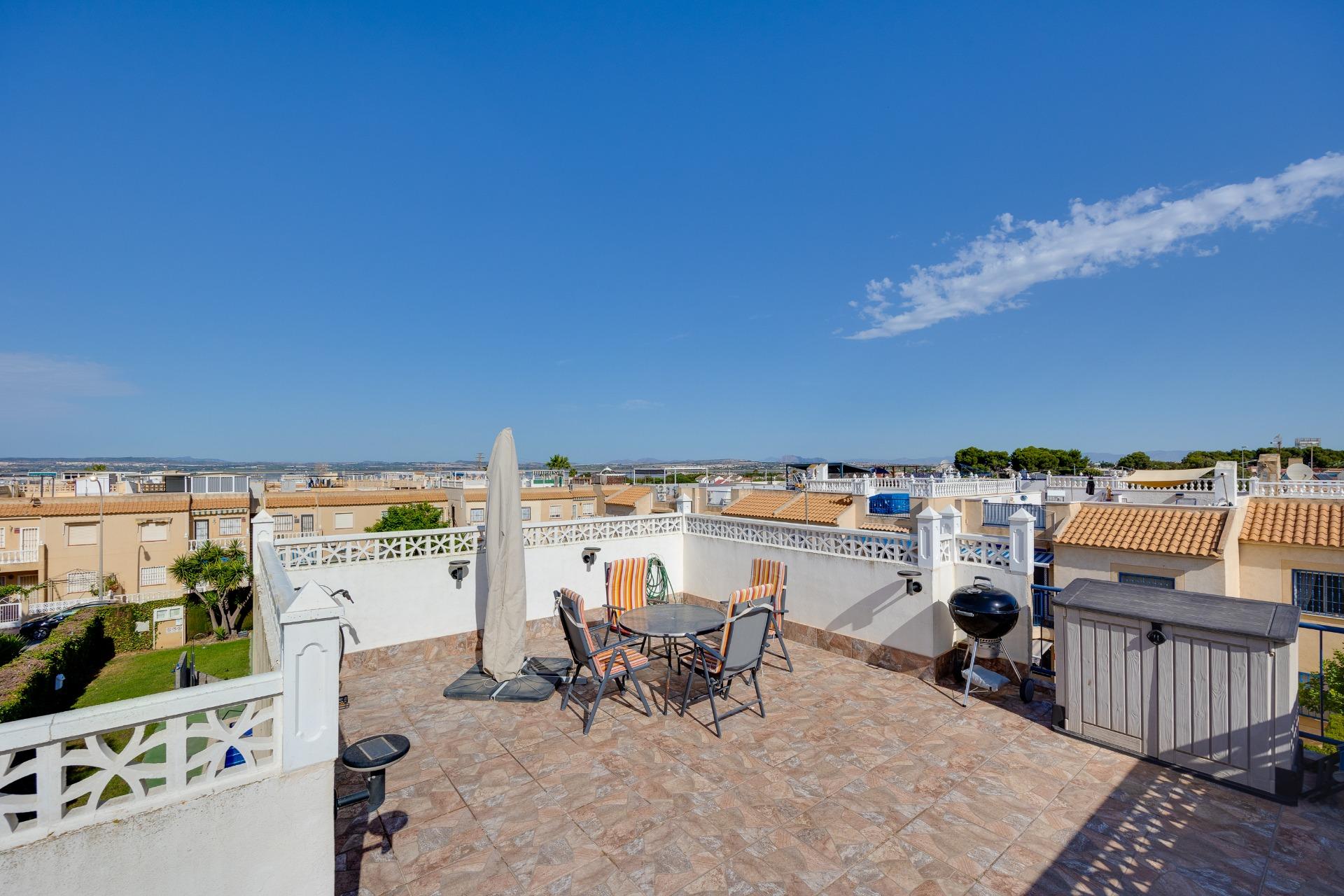 Resale - 2 Bedroom 1 Bathroom Bungalow in Torrevieja - El Chaparral  - Alicante