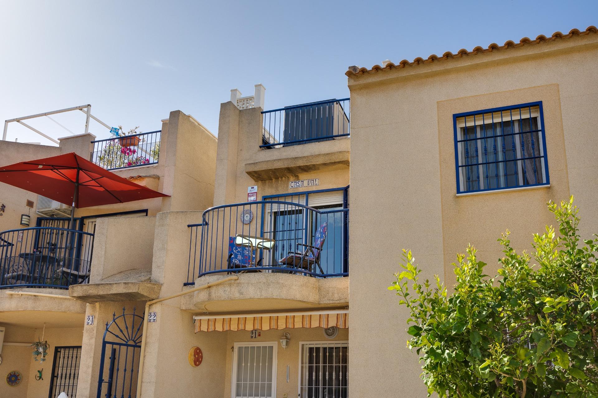 Resale - 2 Bedroom 1 Bathroom Bungalow in Torrevieja - El Chaparral  - Alicante
