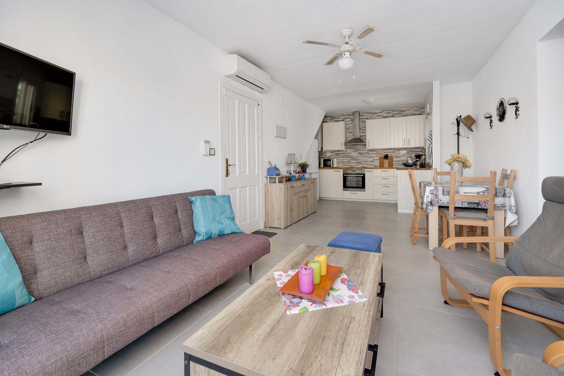 Resale - 2 Bedroom 1 Bathroom Bungalow in Torrevieja - El Chaparral  - Alicante