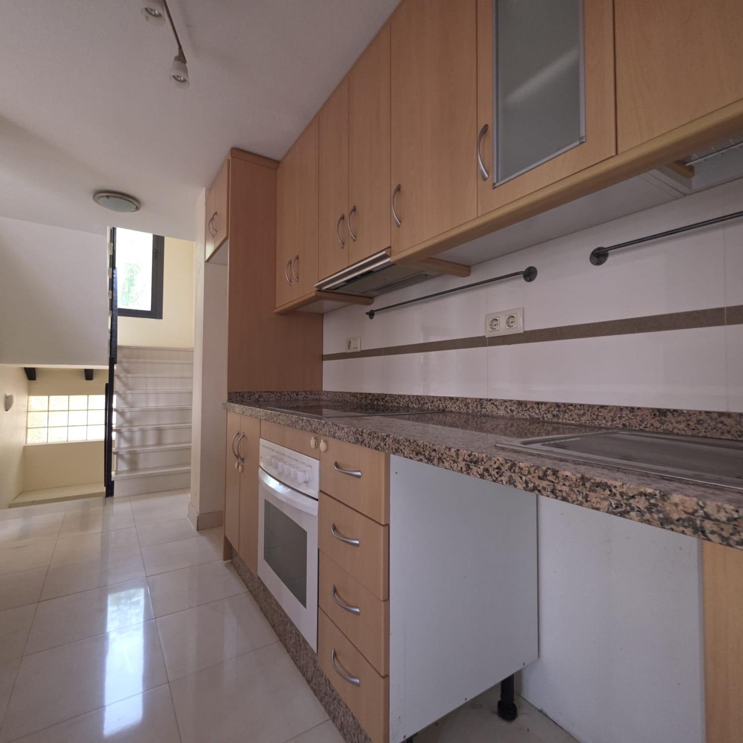 Resale - 4 Bedroom 2 Bathroom Town House in Orihuela Costa - Las Filipinas  - Alicante