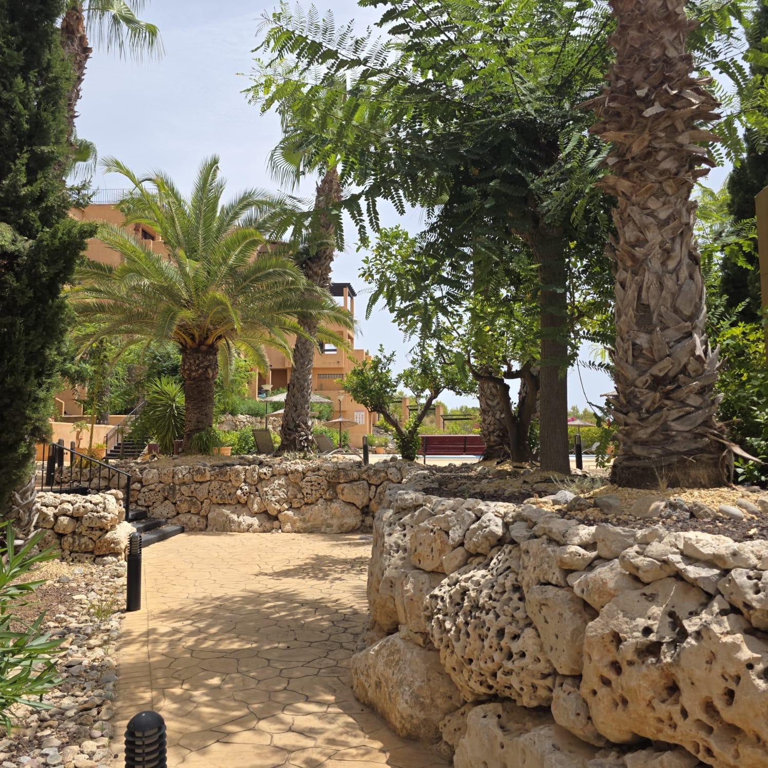 Resale - 4 Bedroom 2 Bathroom Town House in Orihuela Costa - Las Filipinas  - Alicante