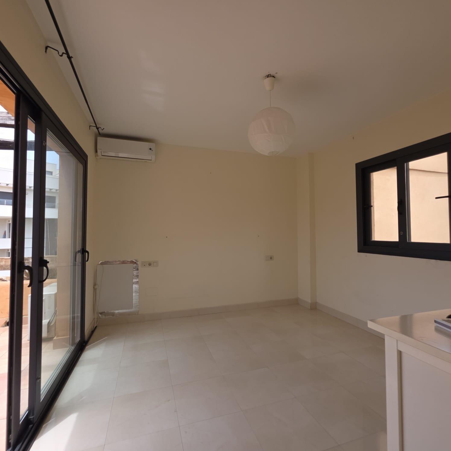 Resale - 4 Bedroom 2 Bathroom Town House in Orihuela Costa - Las Filipinas  - Alicante