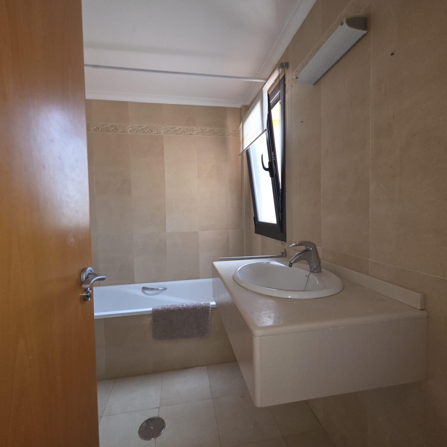 Resale - 4 Bedroom 2 Bathroom Town House in Orihuela Costa - Las Filipinas  - Alicante