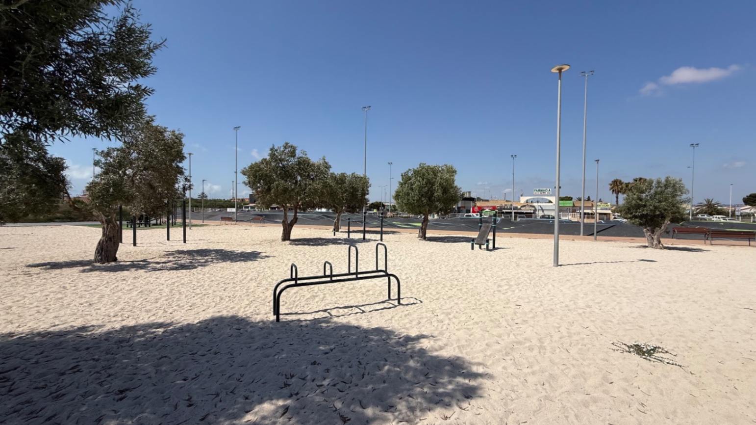 Resale - 3 Bedroom 3 Bathroom Villa in Torrevieja - Costa Blanca  - Alicante