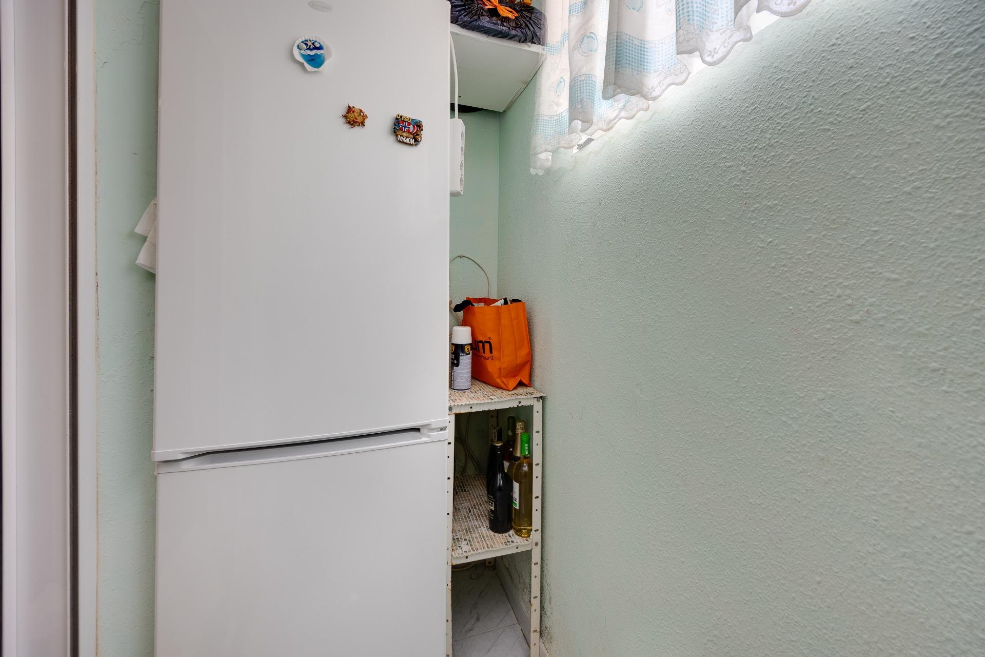 Resale - 3 Bedroom 2 Bathroom Villa in Torrevieja - El Limonar  - Alicante