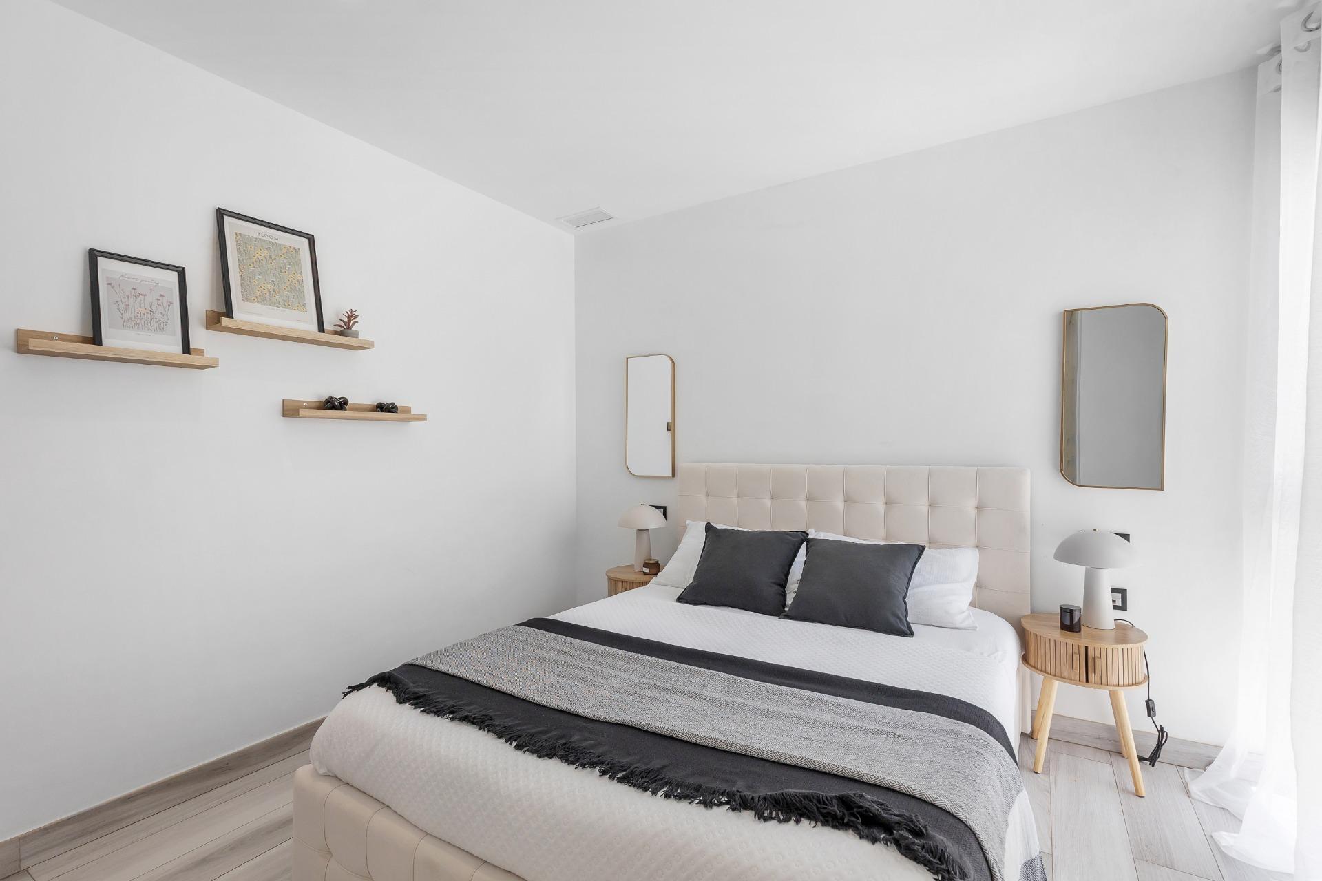 Resale - 3 Bedroom 3 Bathroom Villa in Orihuela Costa - Lomas De Cabo Roig  - Alicante