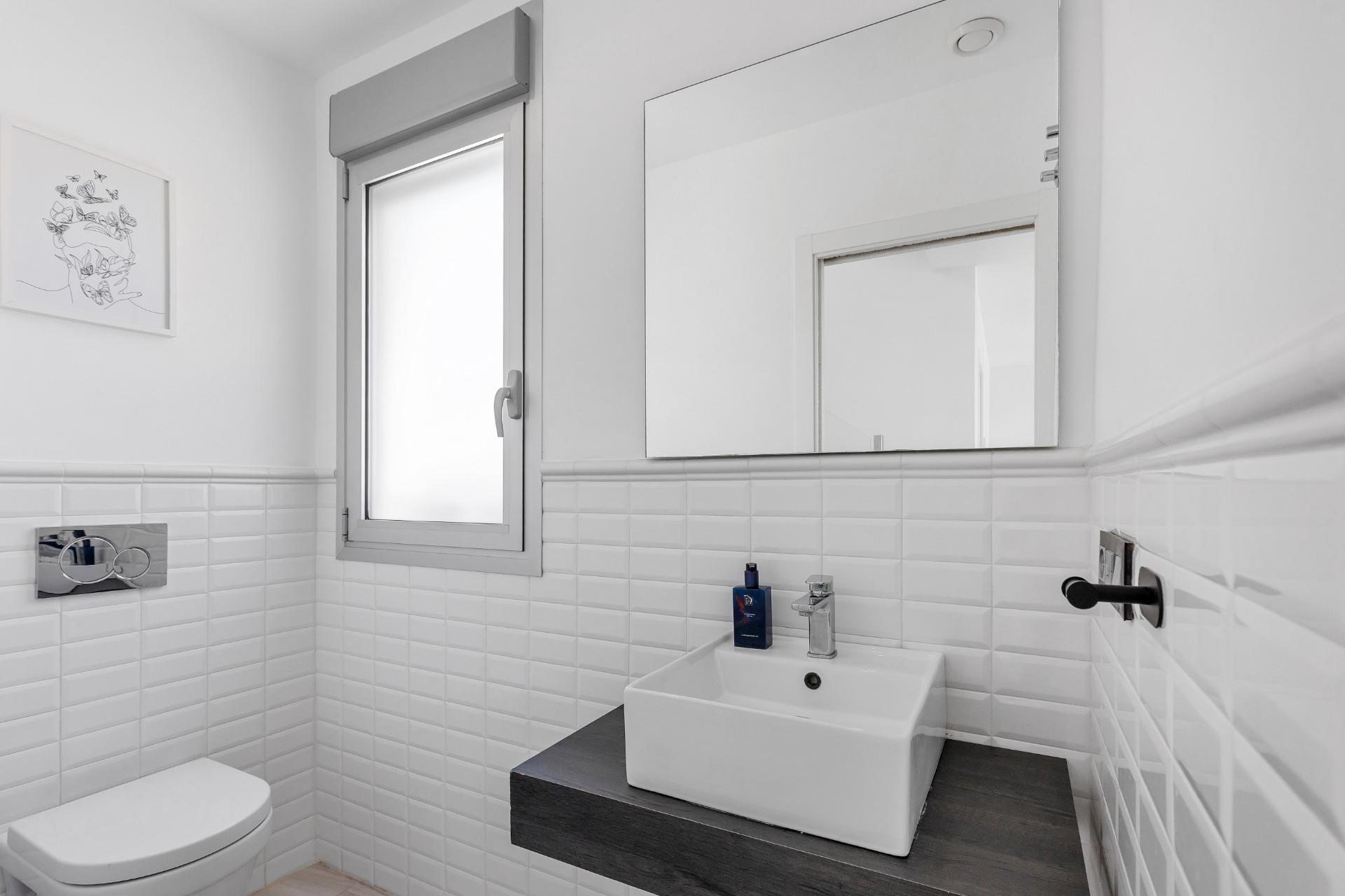 Resale - 3 Bedroom 3 Bathroom Villa in Orihuela Costa - Lomas De Cabo Roig  - Alicante
