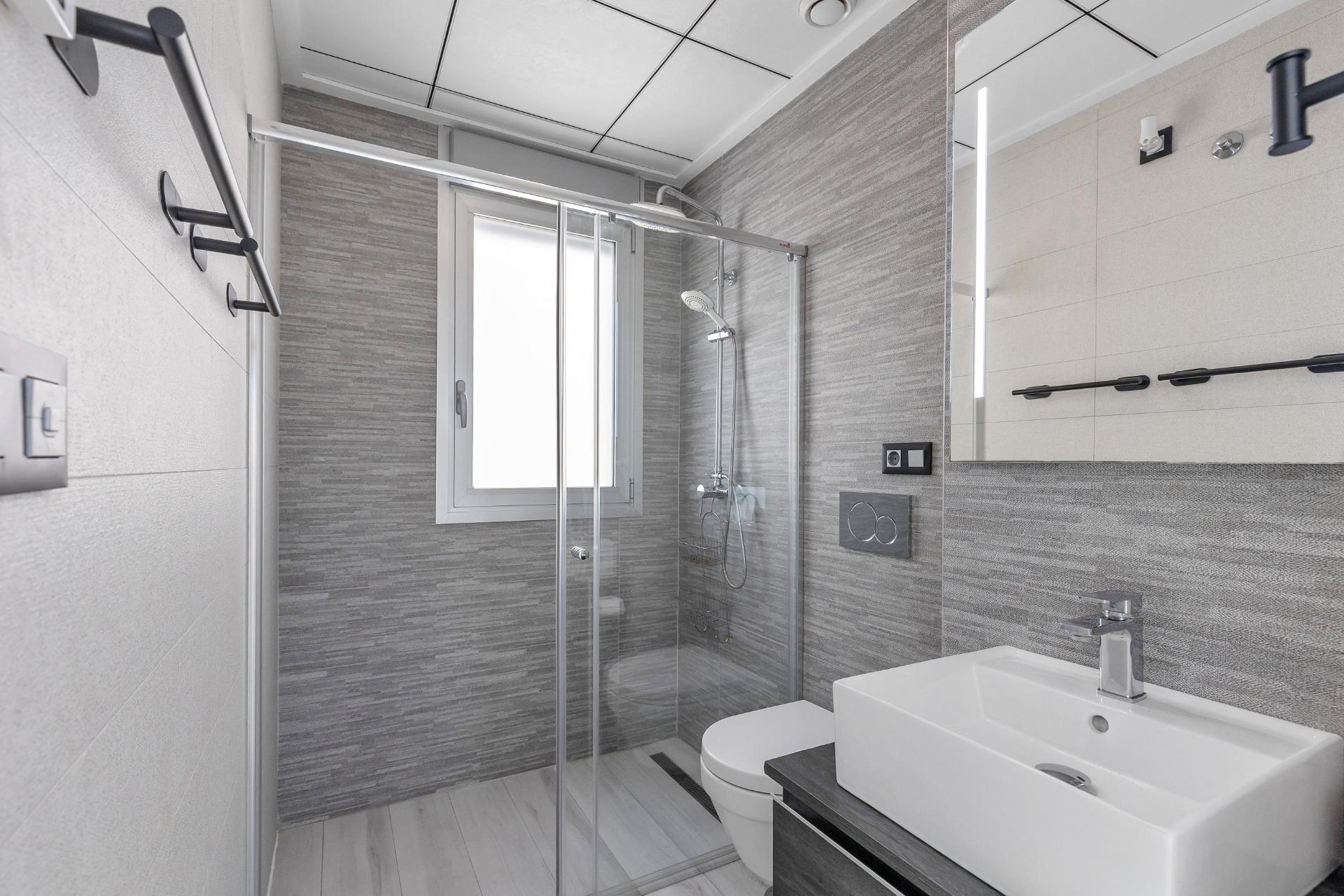 Resale - 3 Bedroom 3 Bathroom Villa in Orihuela Costa - Lomas De Cabo Roig  - Alicante