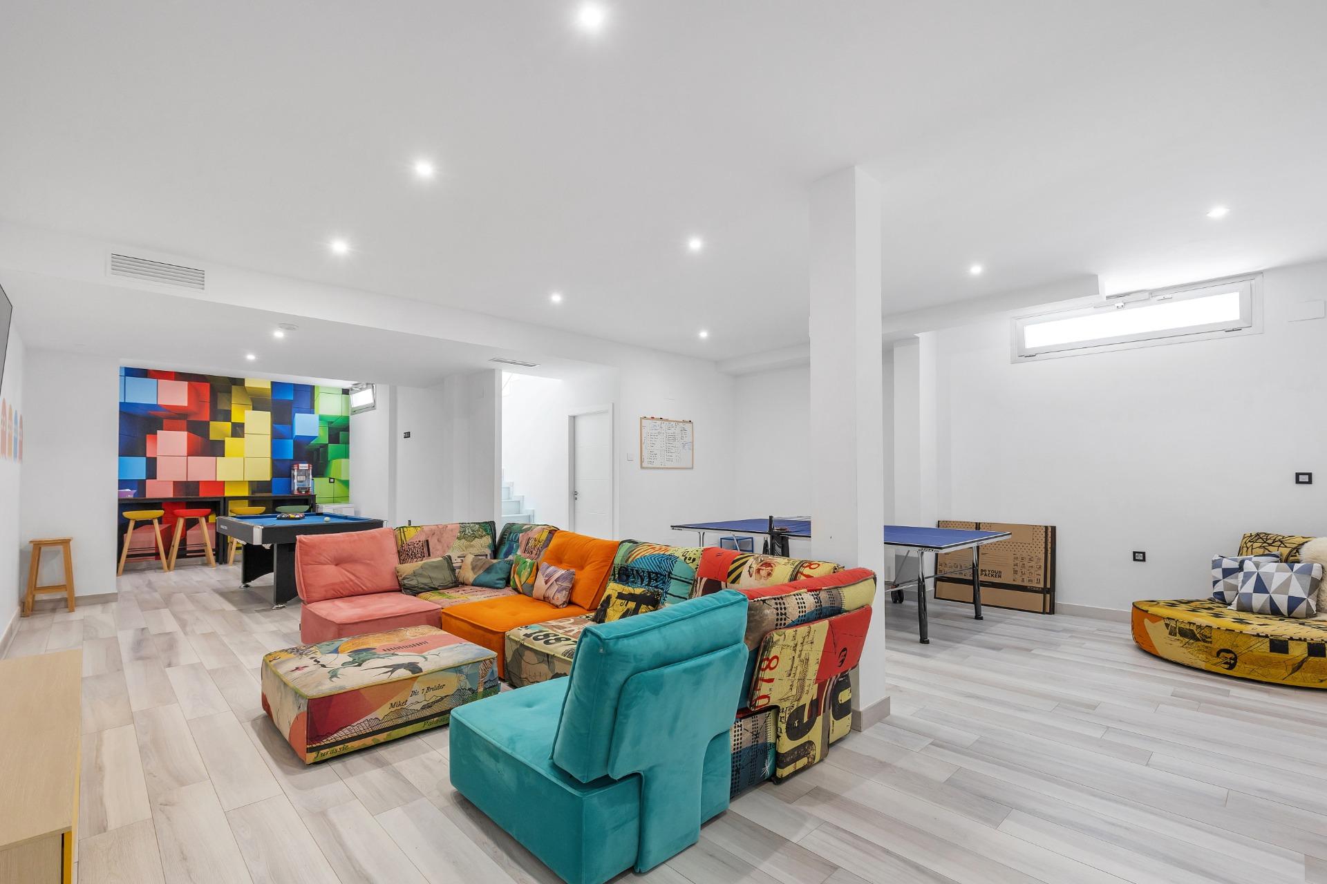 Resale - 3 Bedroom 3 Bathroom Villa in Orihuela Costa - Lomas De Cabo Roig  - Alicante