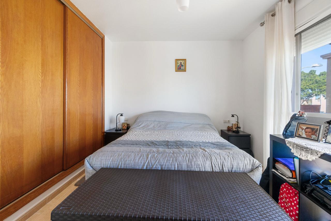 Resale - 3 Bedroom 2 Bathroom Town House in Orihuela Costa - Costa Blanca  - Alicante