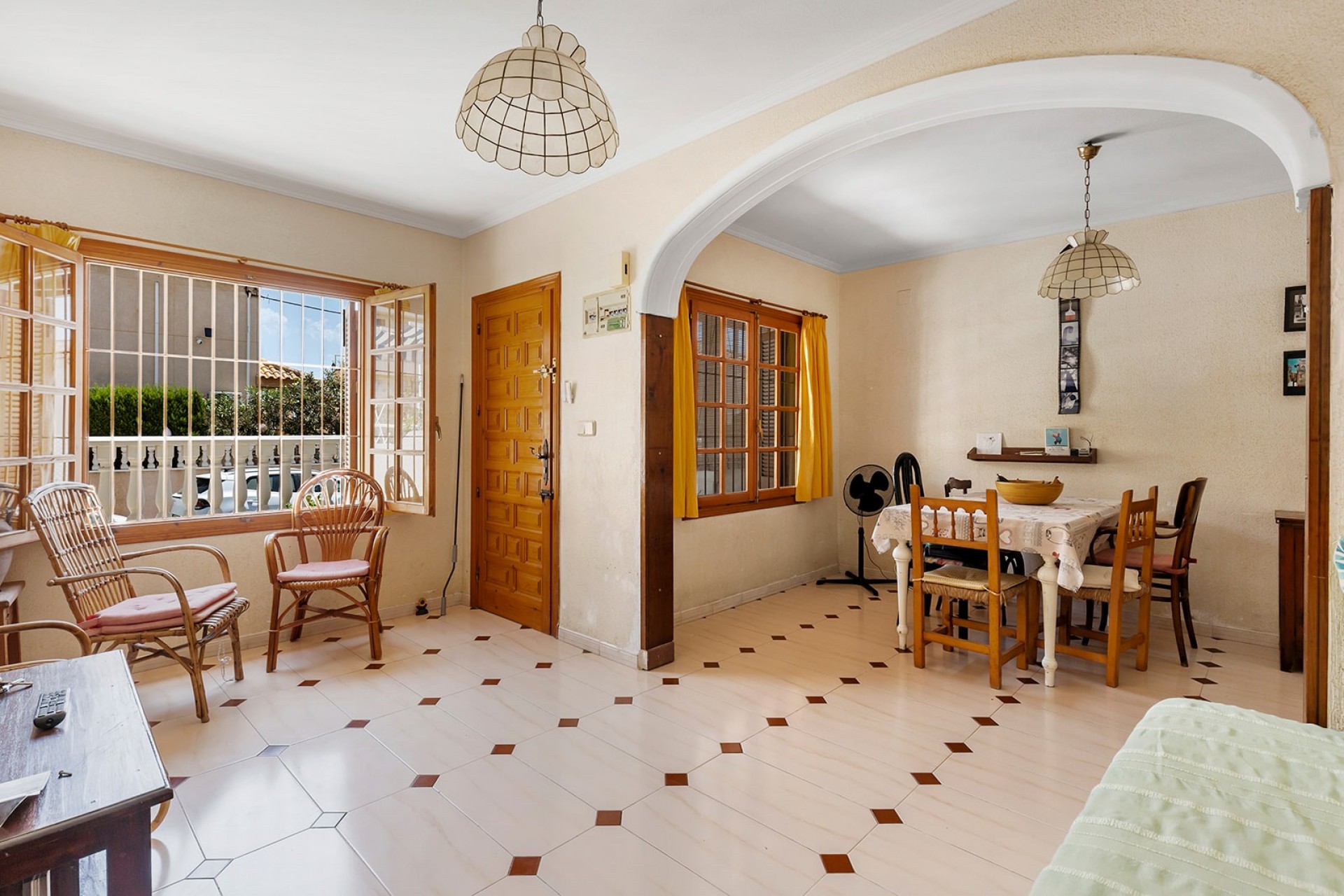 Resale - 3 Bedroom 2 Bathroom Town House in La Mata - Costa Blanca  - Alicante