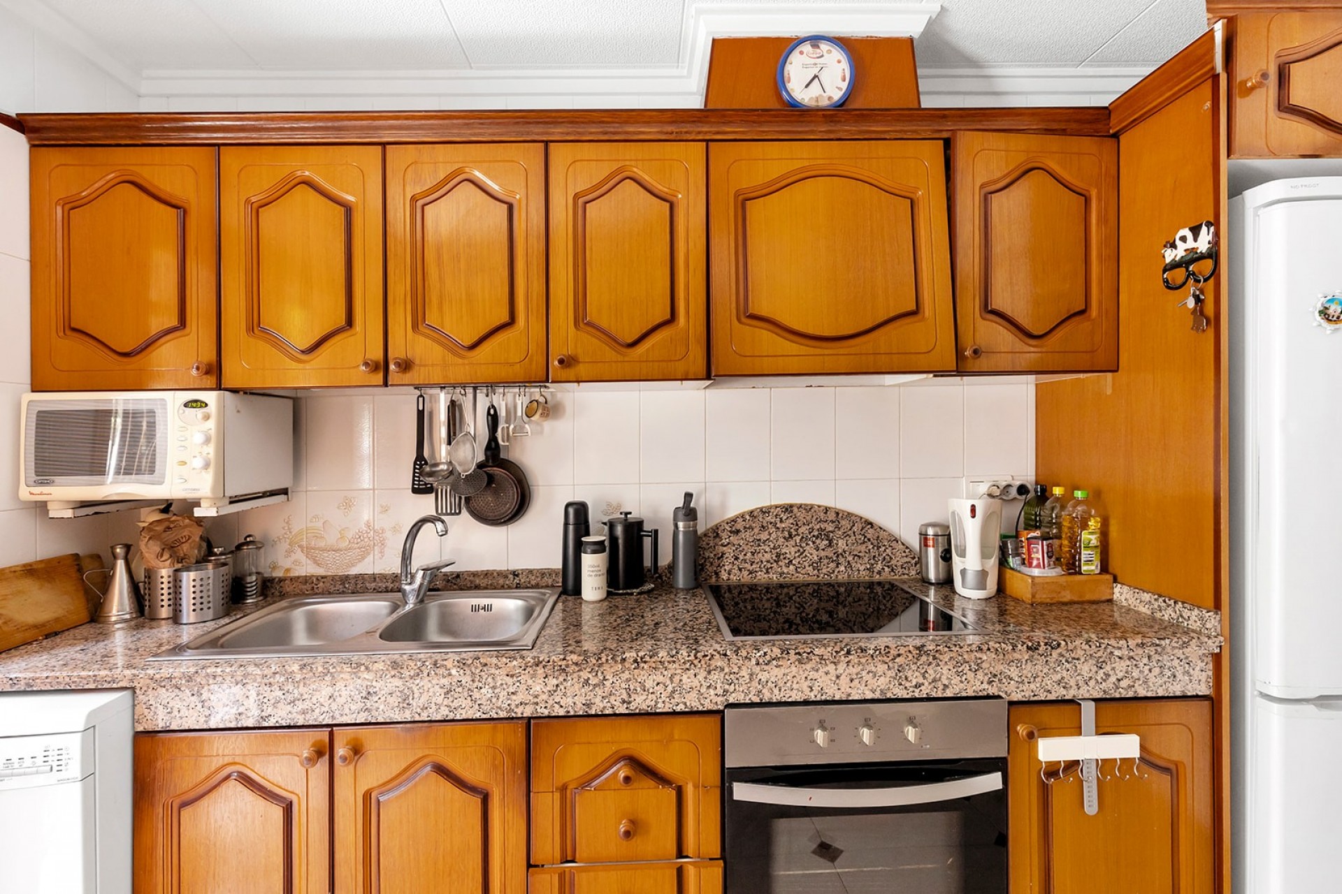 Resale - 3 Bedroom 2 Bathroom Town House in La Mata - Costa Blanca  - Alicante