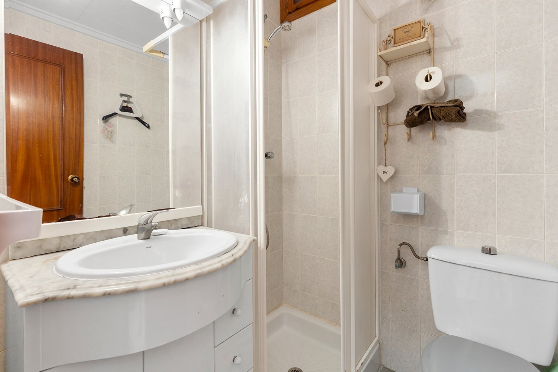 Resale - 3 Bedroom 2 Bathroom Town House in La Mata - Costa Blanca  - Alicante