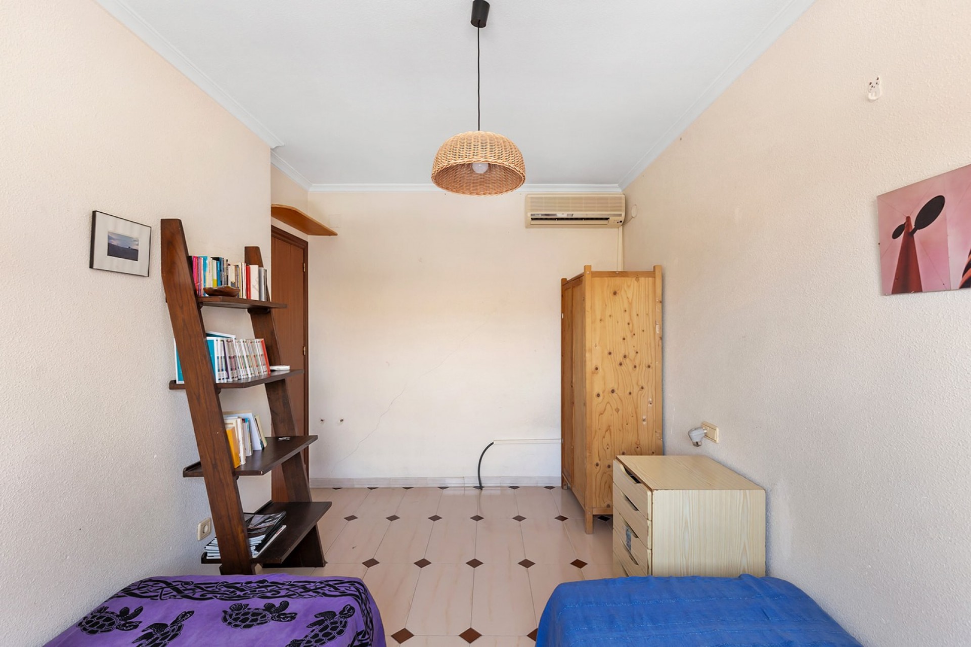 Resale - 3 Bedroom 2 Bathroom Town House in La Mata - Costa Blanca  - Alicante
