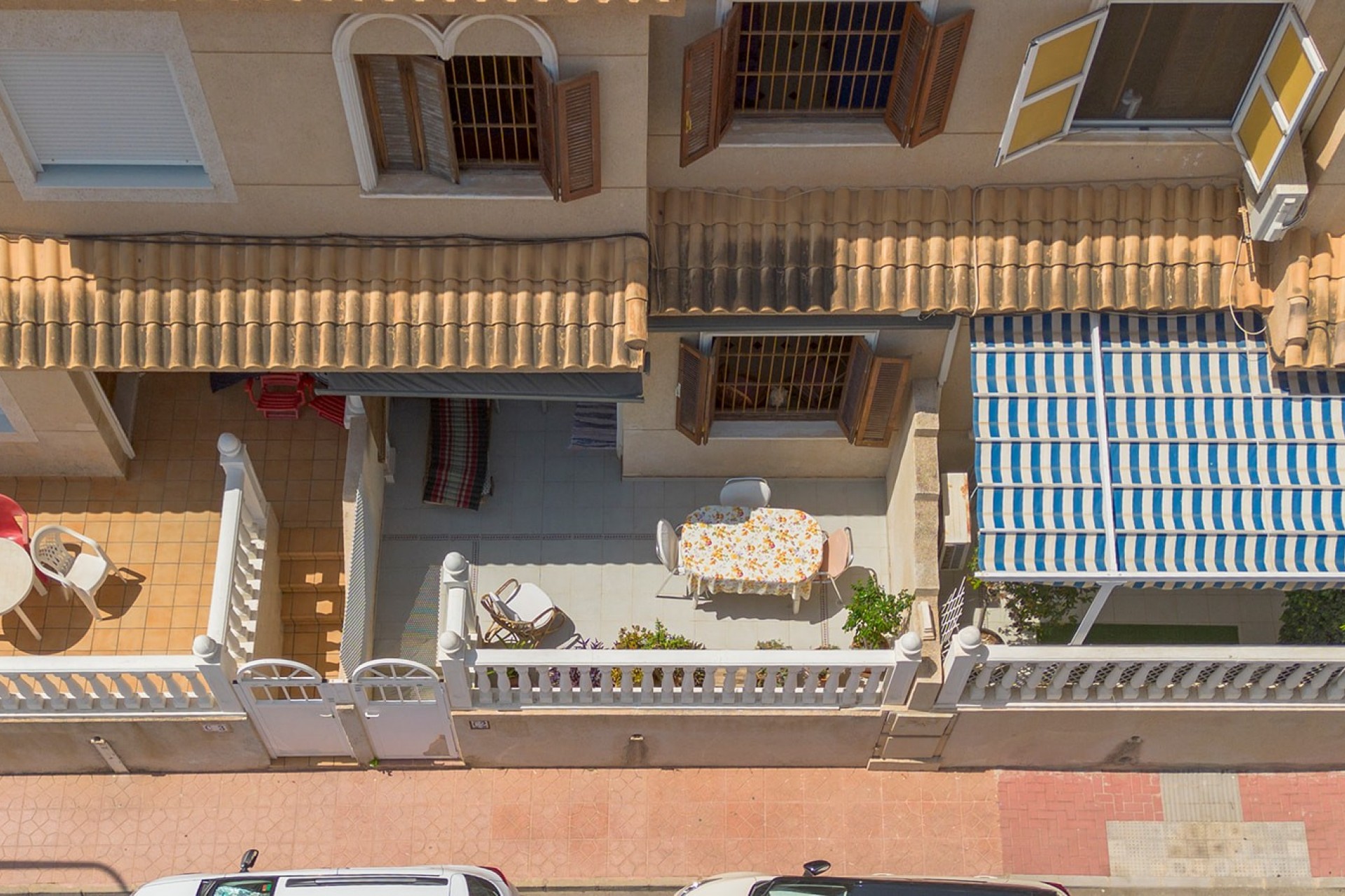 Resale - 3 Bedroom 2 Bathroom Town House in La Mata - Costa Blanca  - Alicante