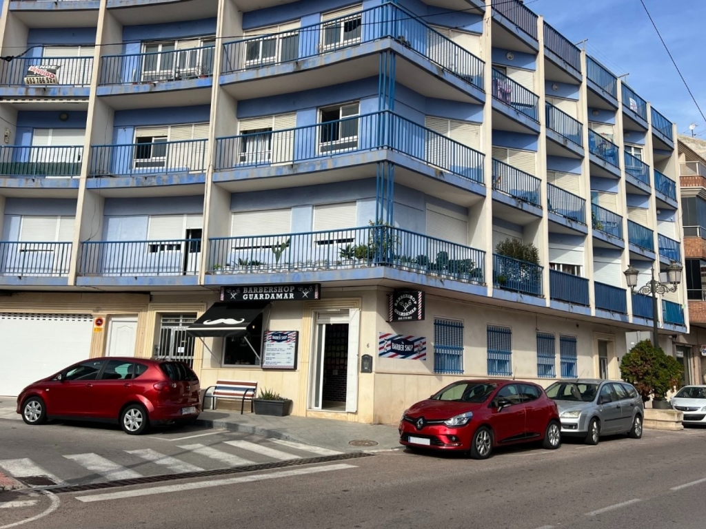 Commercial in Guardamar del Segura